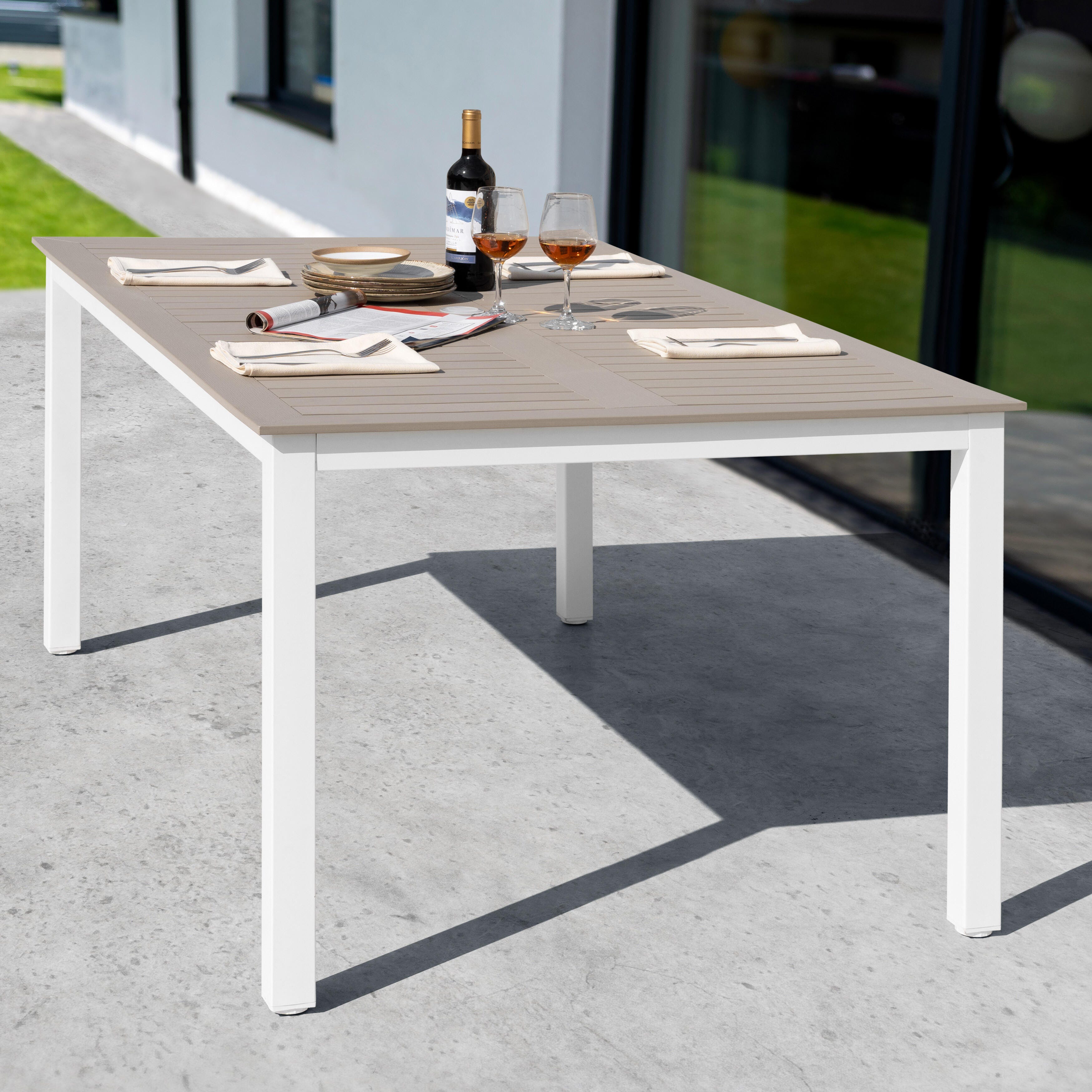 Nuu Garden Outdoor Dining Table, , large