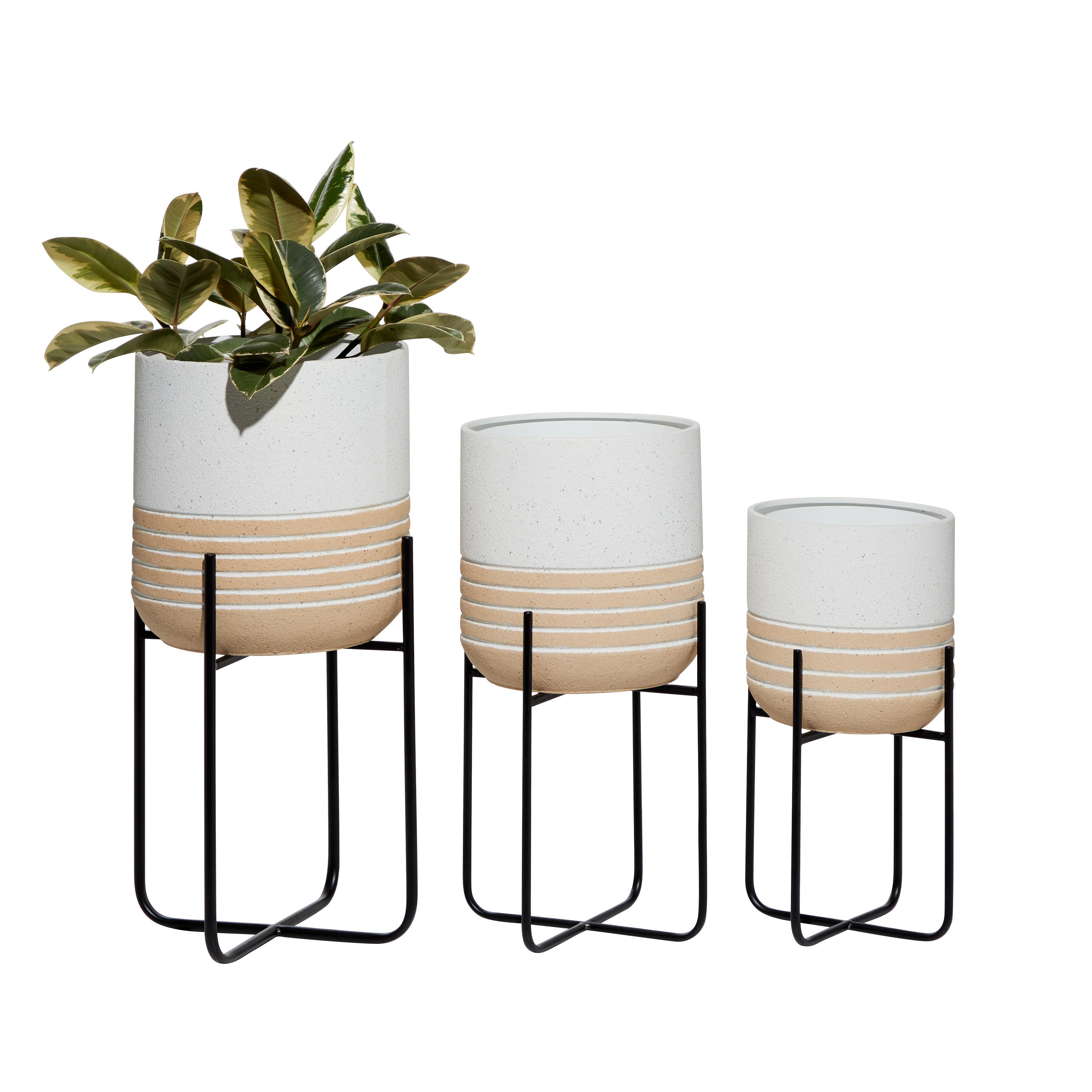 Bayberry Lane Outdoor Removable Stand Planter (Set of 3), , large