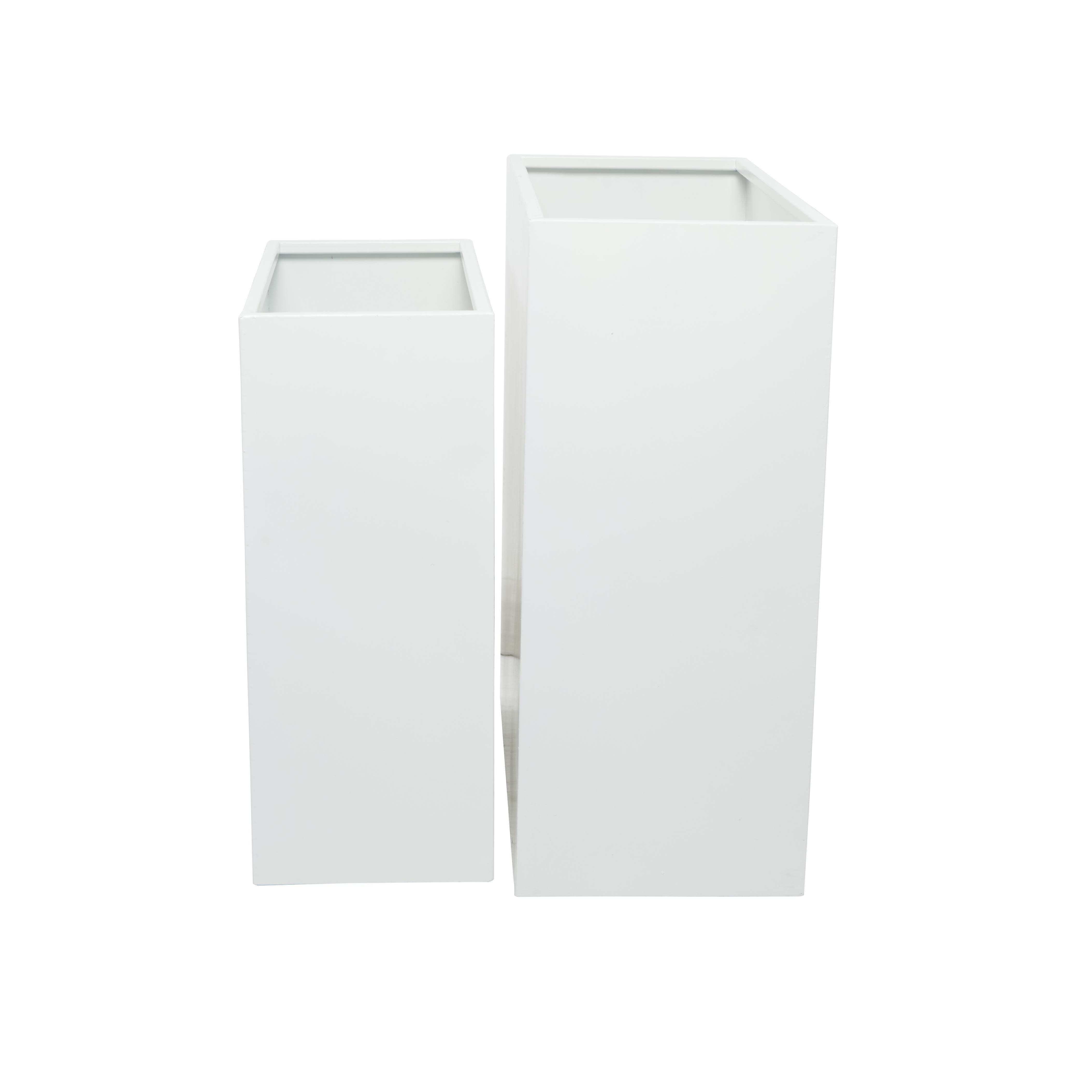 Bayberry Lane Outdoor Planter (Set of 2), White, large