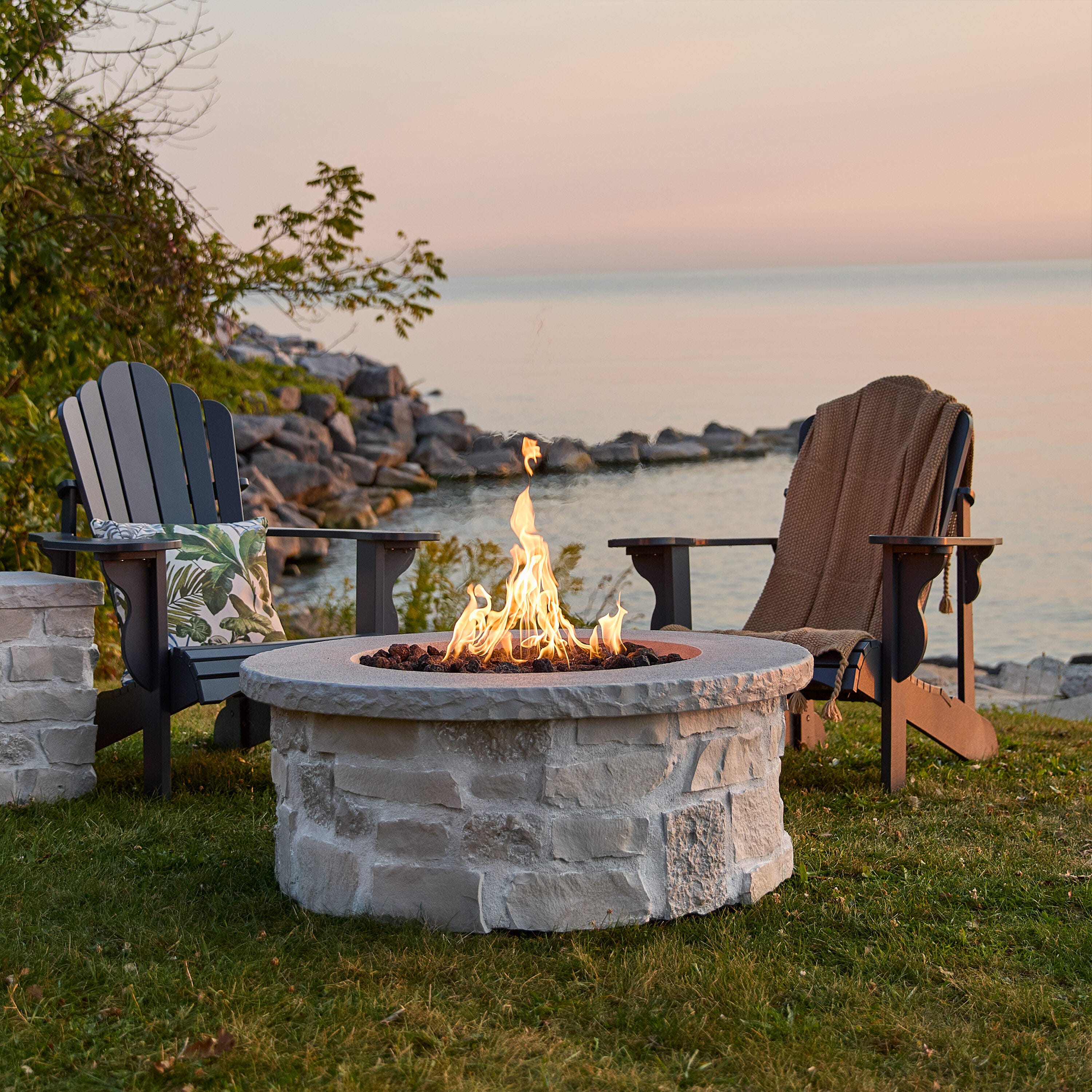 Real Flame Scottsdale Outdoor Fire Pit Table, , large