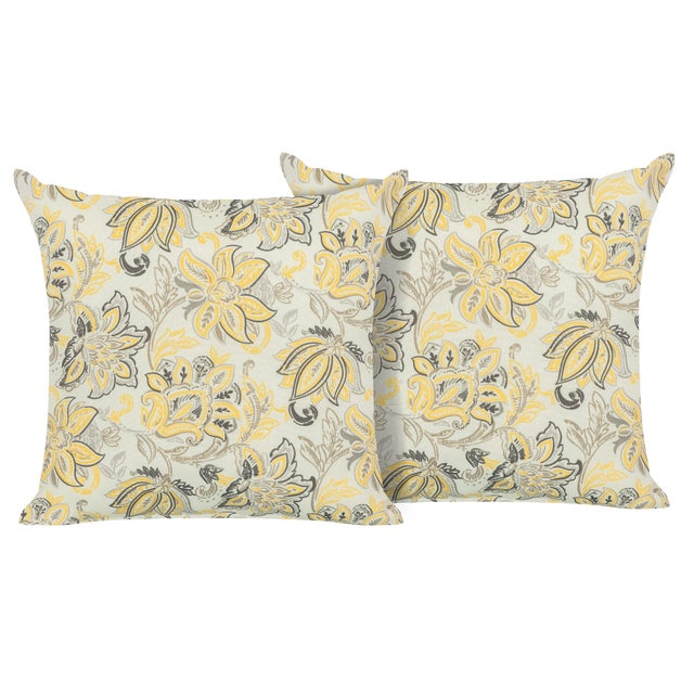 Nuu Garden Outdoor Floral Decorative Throw Pillow (Set of 2), Multi