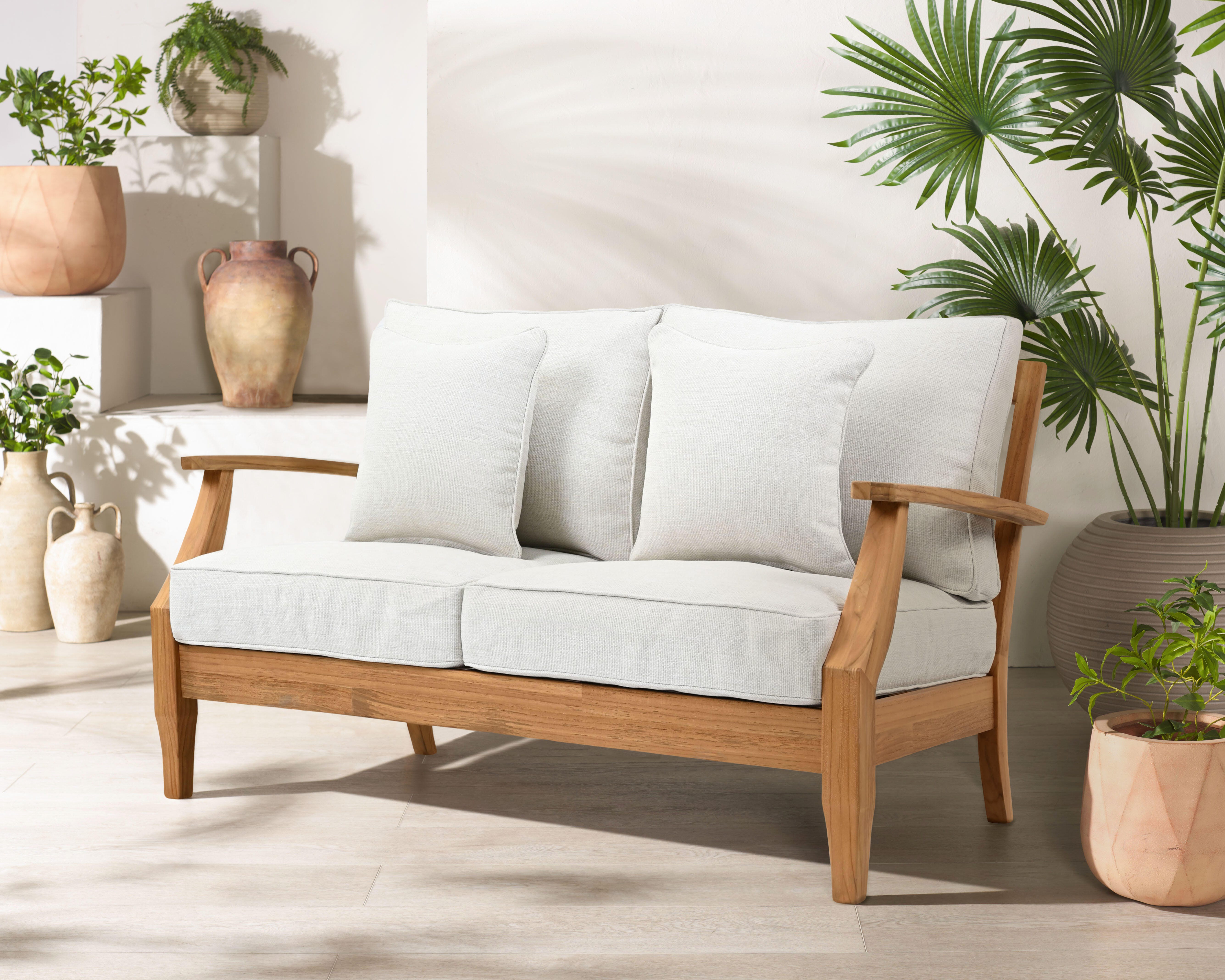 Safavieh Martinique Outdoor Loveseat, White/Natural, rollover