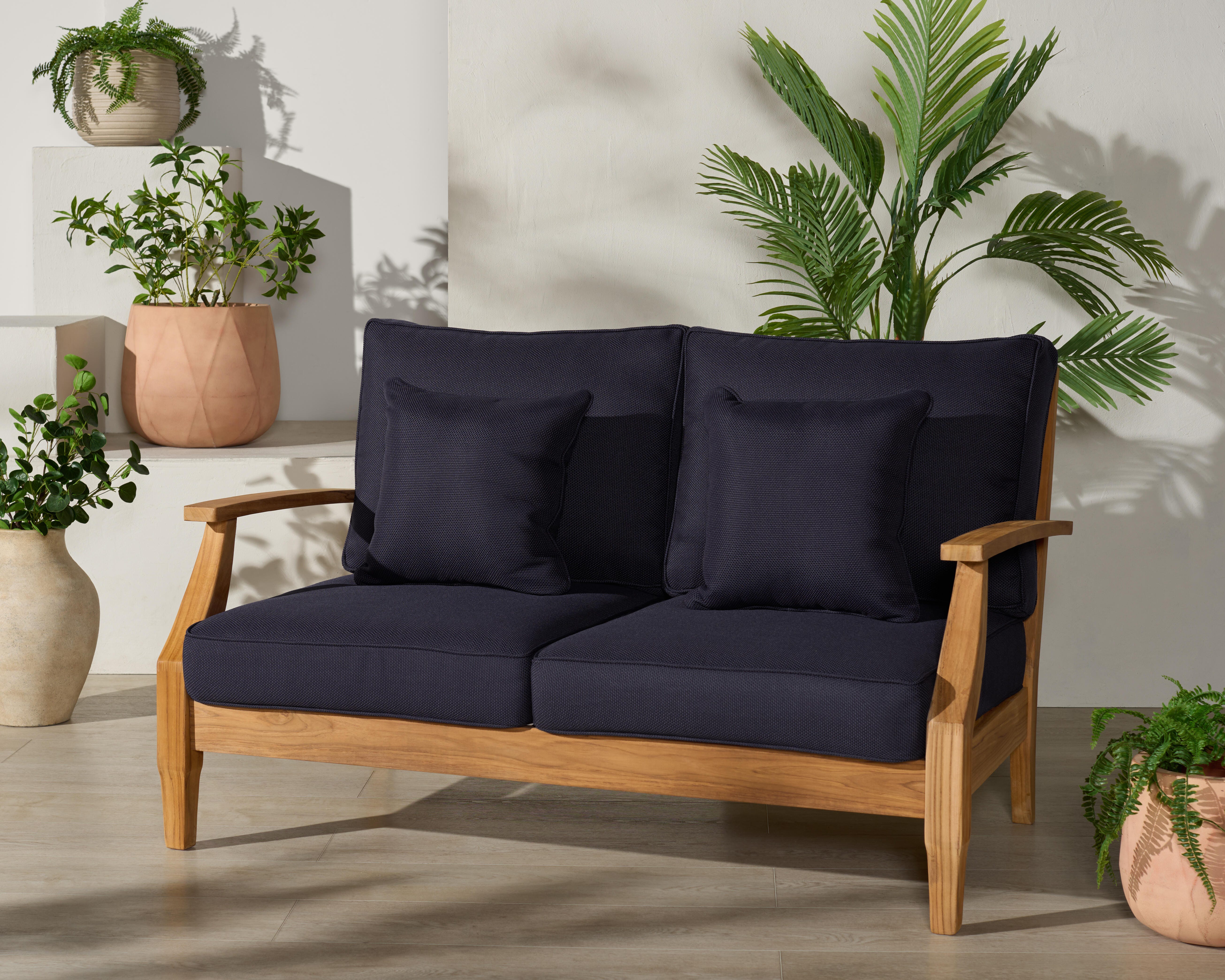 Safavieh Martinique Outdoor Loveseat, Natural/Dark Navy, large