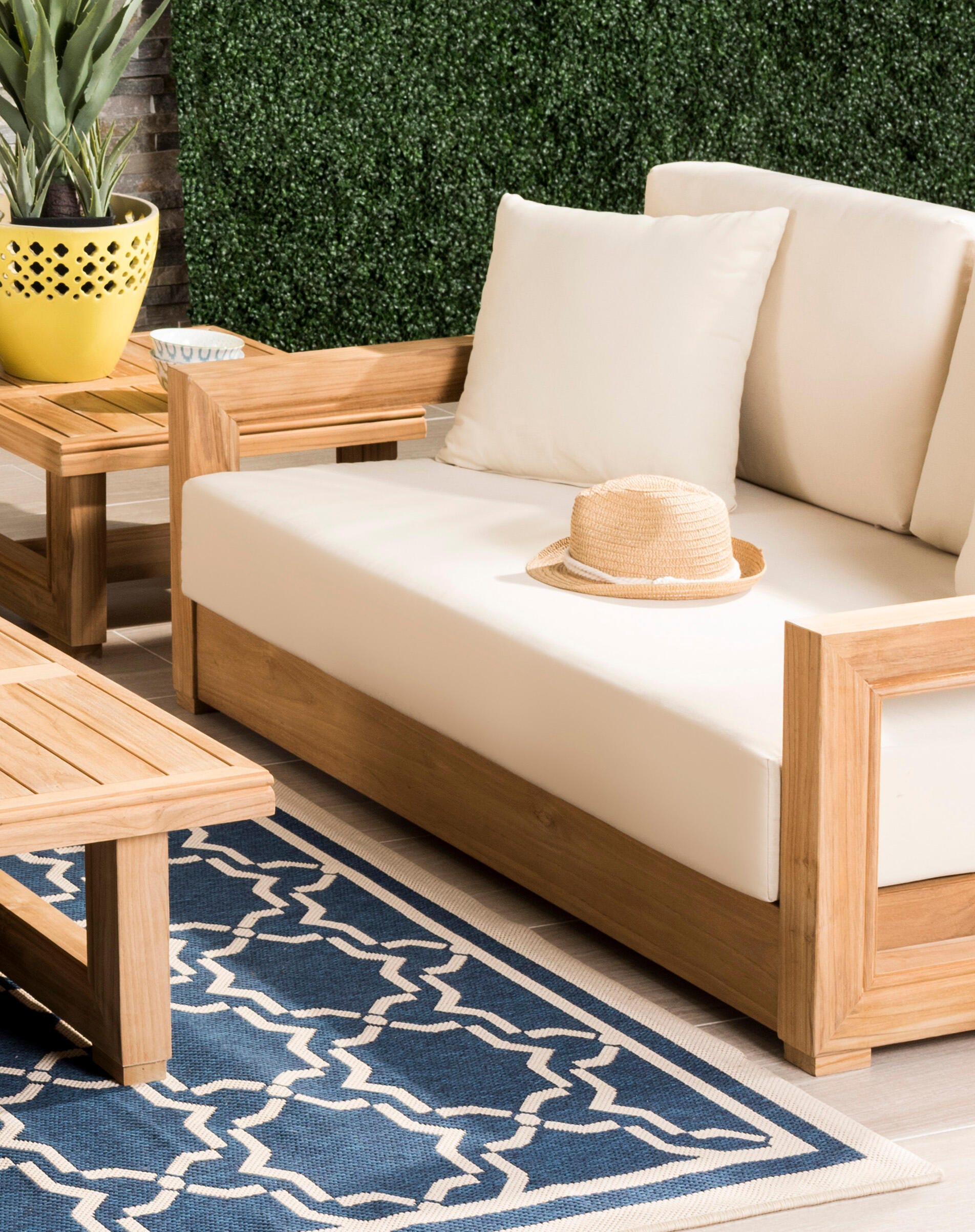 Safavieh Montford Outdoor Bench, Natural/Beige, rollover