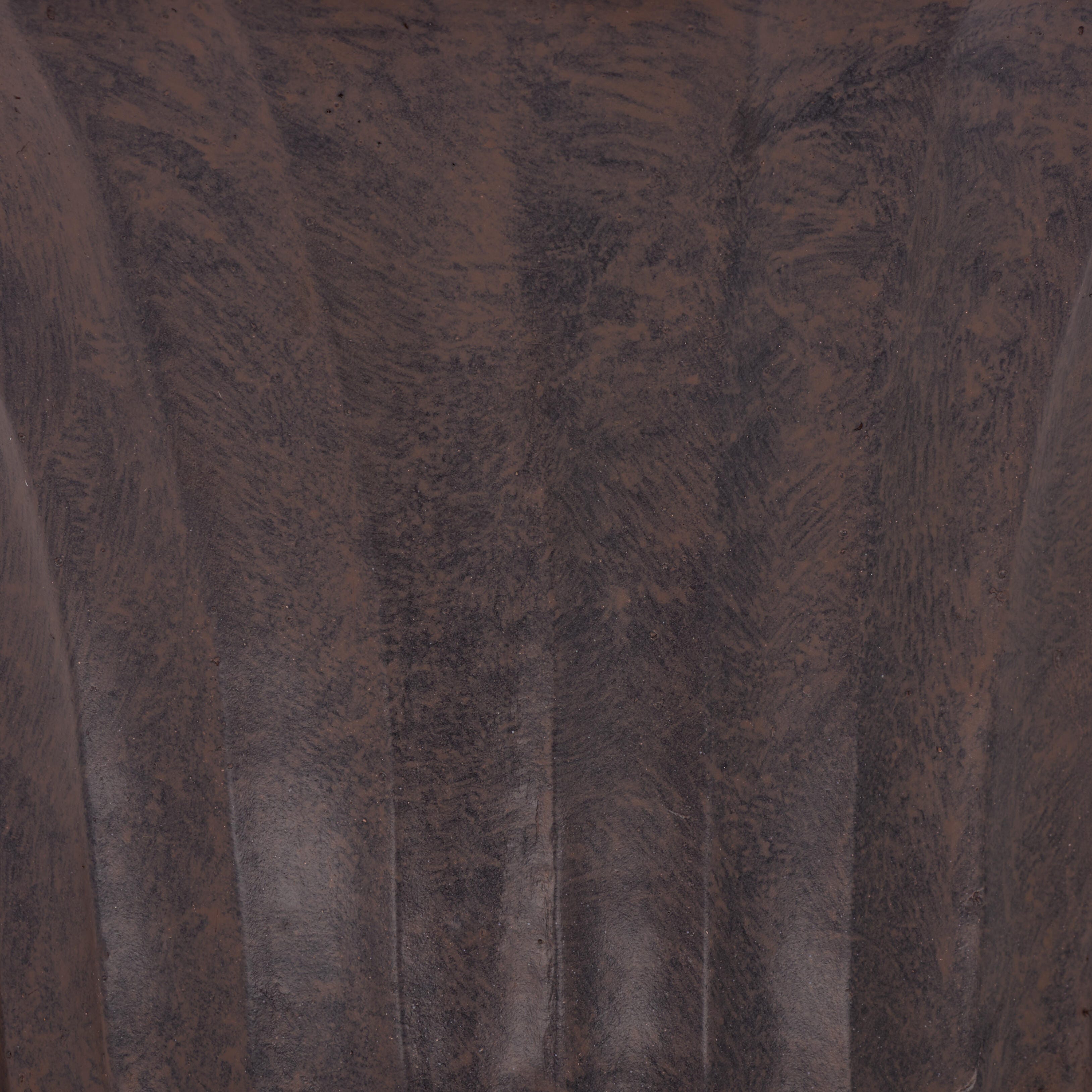 Swatch color Brown 