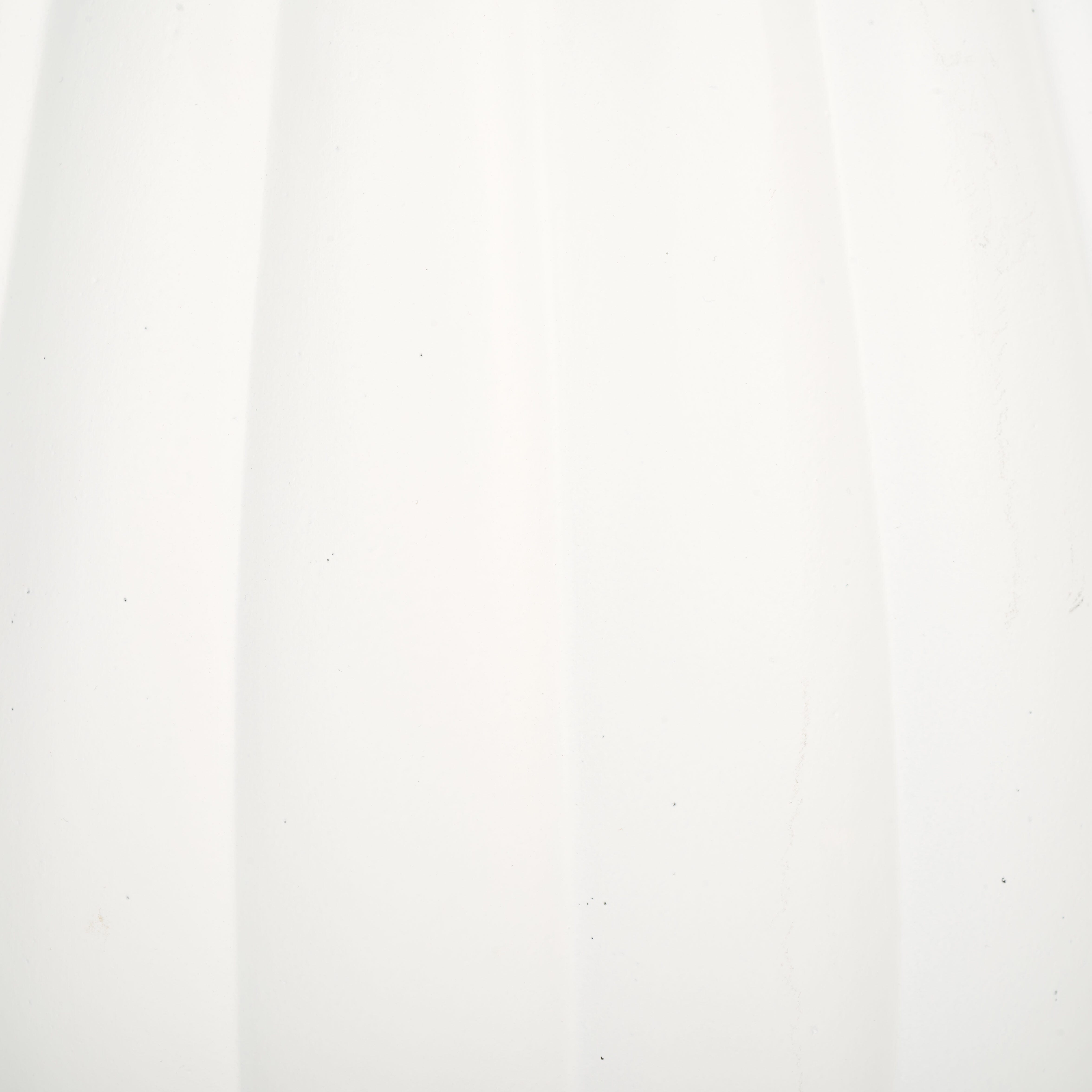 Swatch color White 