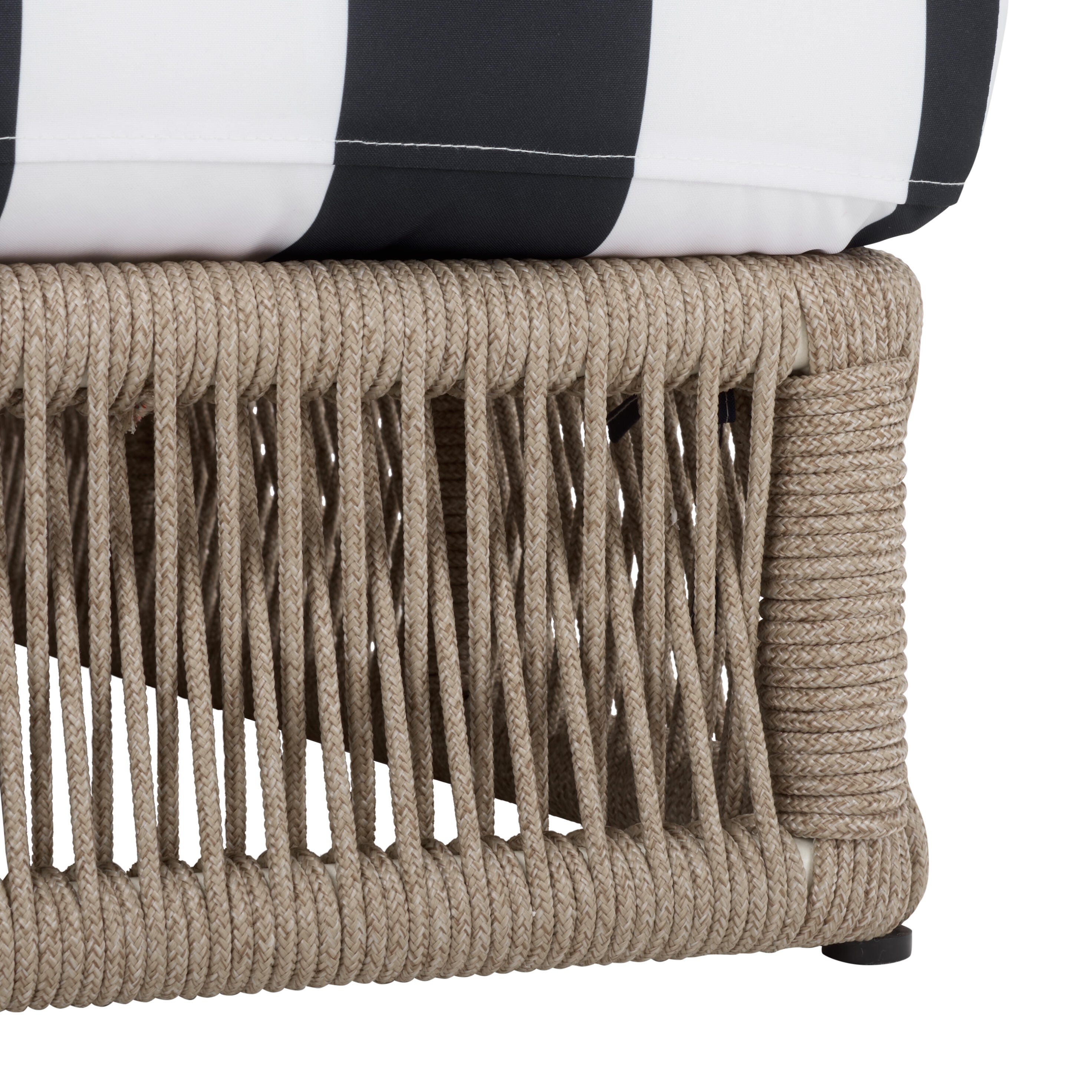 Safavieh Gillian Outdoor Chaise Lounge, Tan/Navy, large