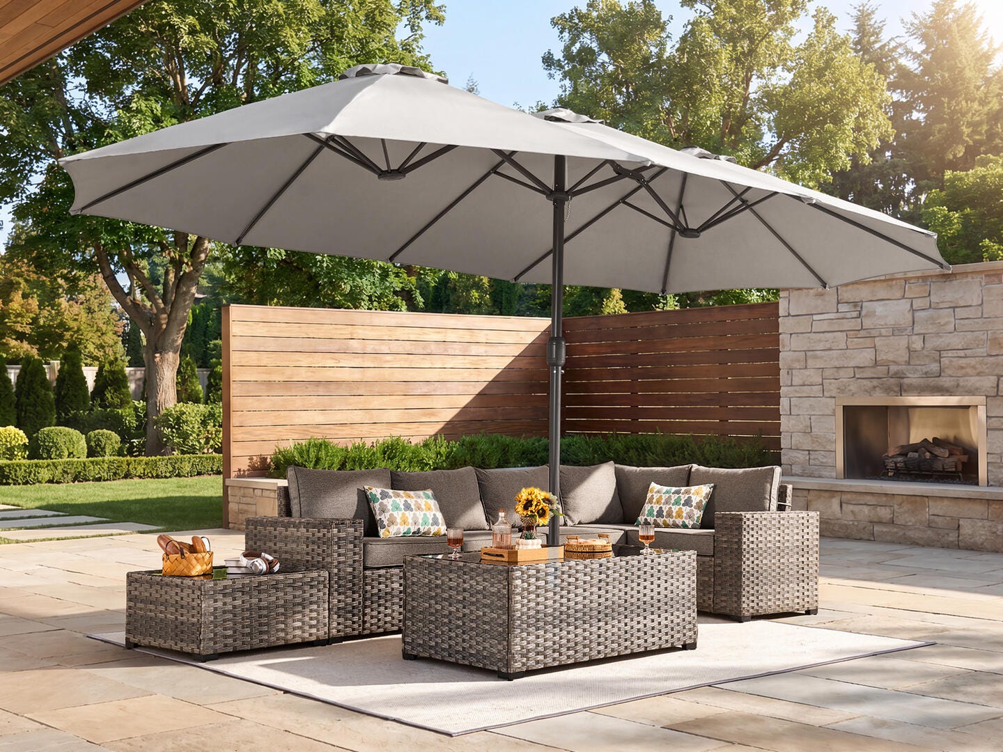 HOMLUX Solid 14.5' Outdoor Umbrella, Gray, rollover