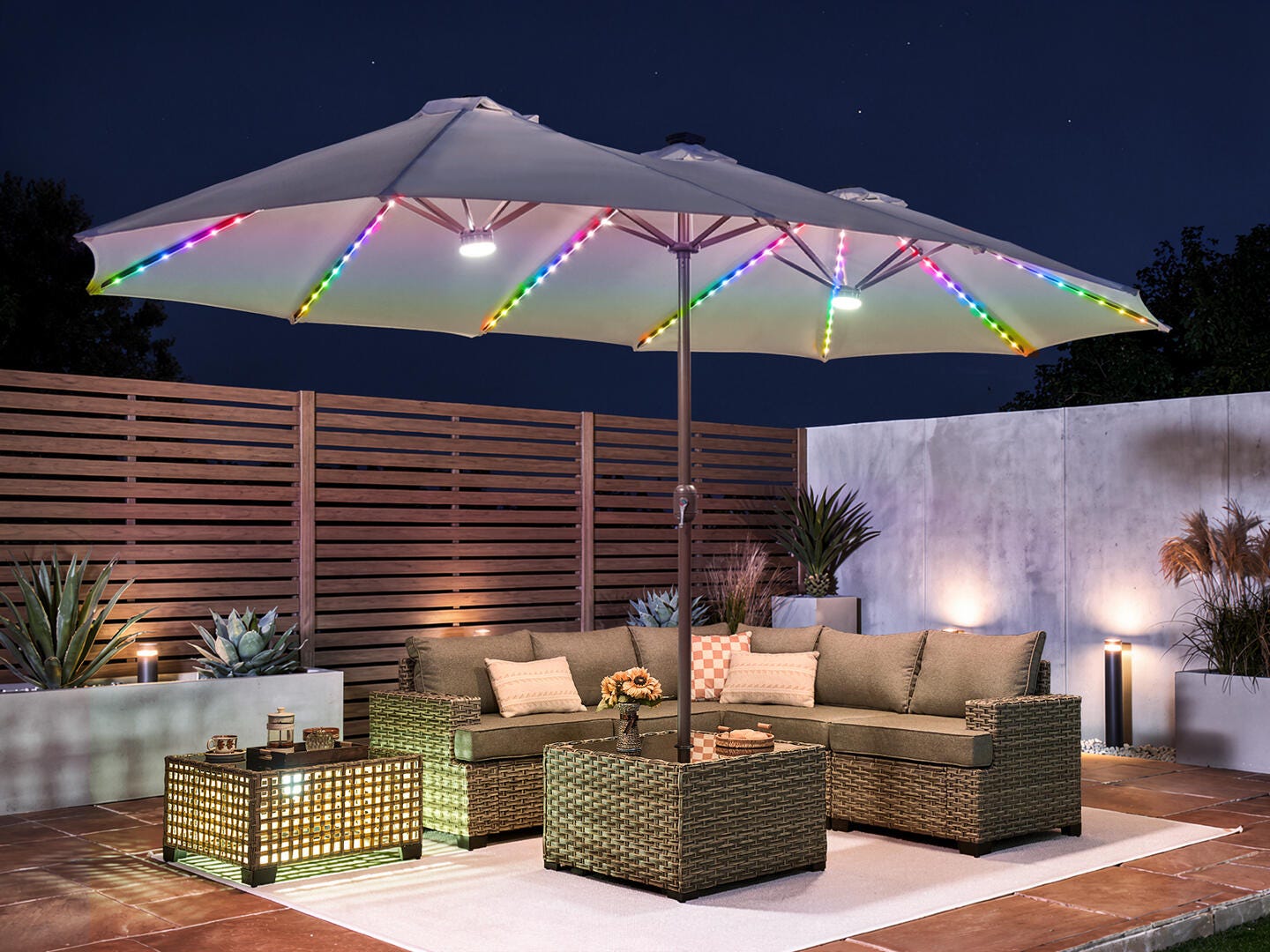 HOMLUX 14.5' Outdoor Umbrella, Gray, rollover