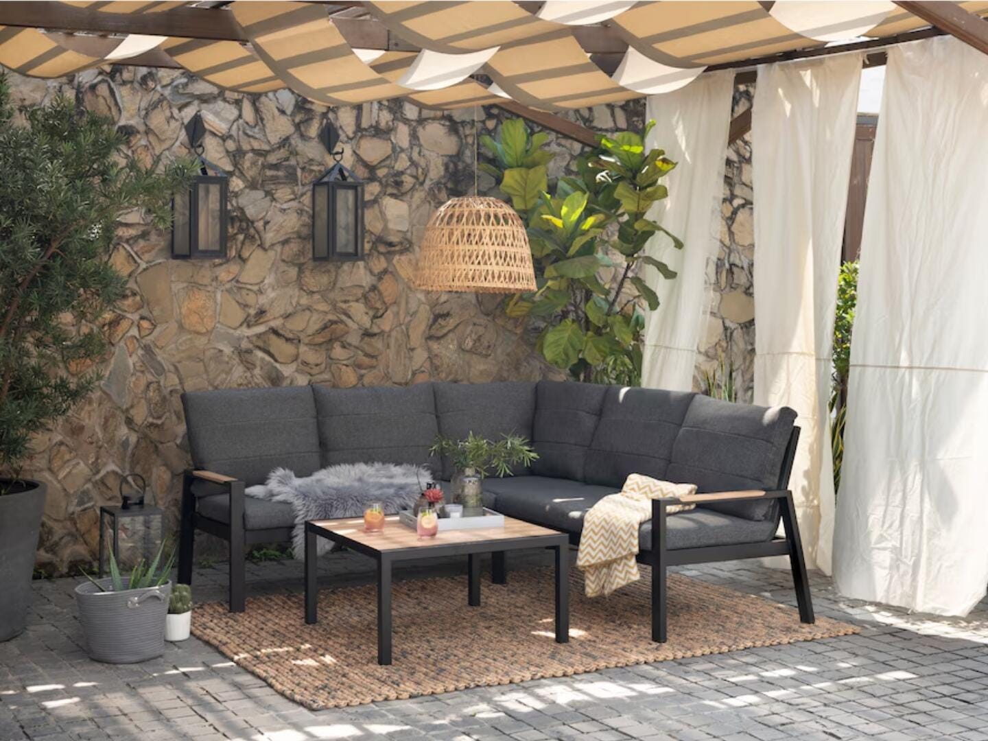 Amazonia Bamba 4-Piece Outdoor Sectional, , large