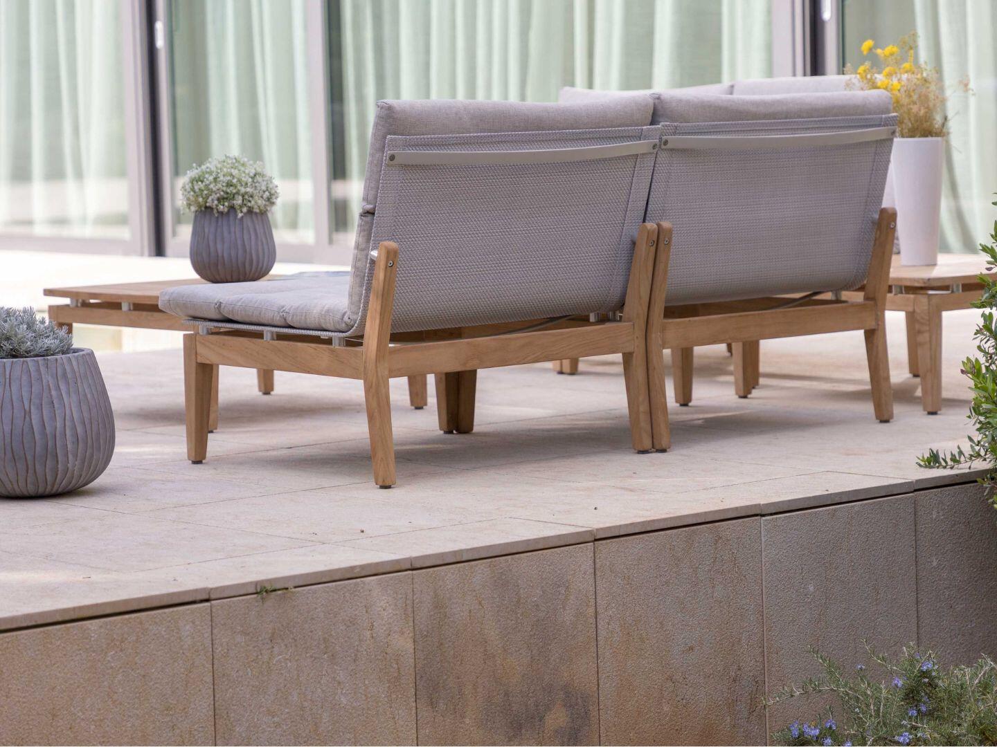 Seychelles 4 Lounge Chairs and 2 Coffee Tables, , large