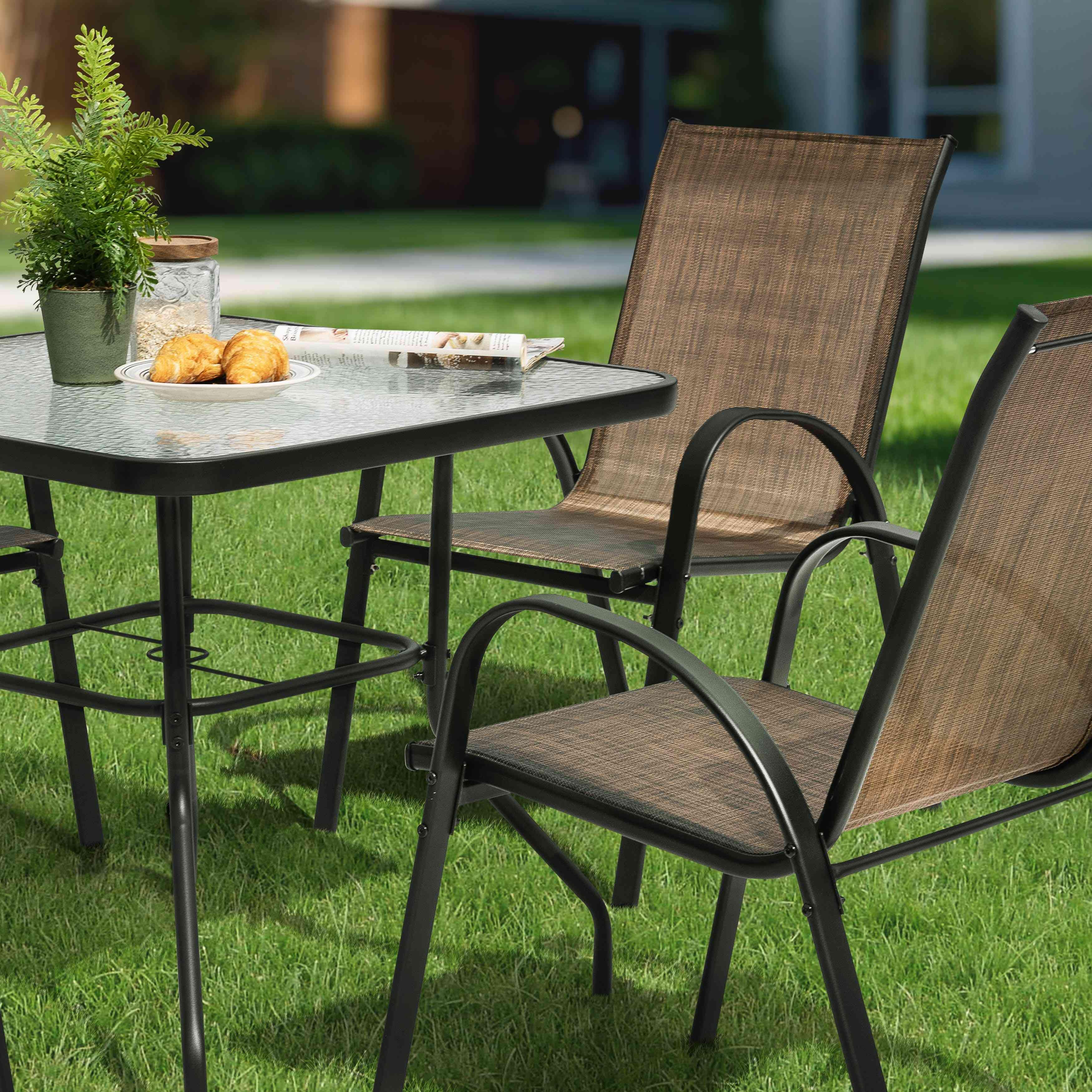 Nuu Garden Outdoor Dining Table and 4 Chairs, , large