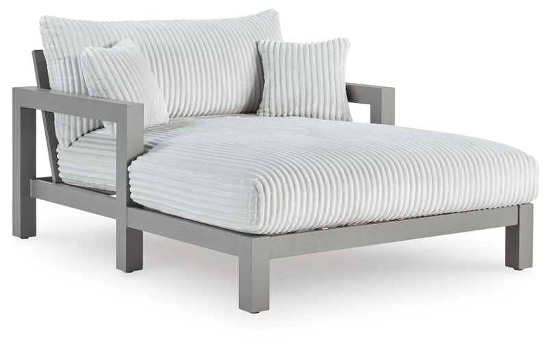 Moonlight View Outdoor Chaise Lounge with Cushion, Gray