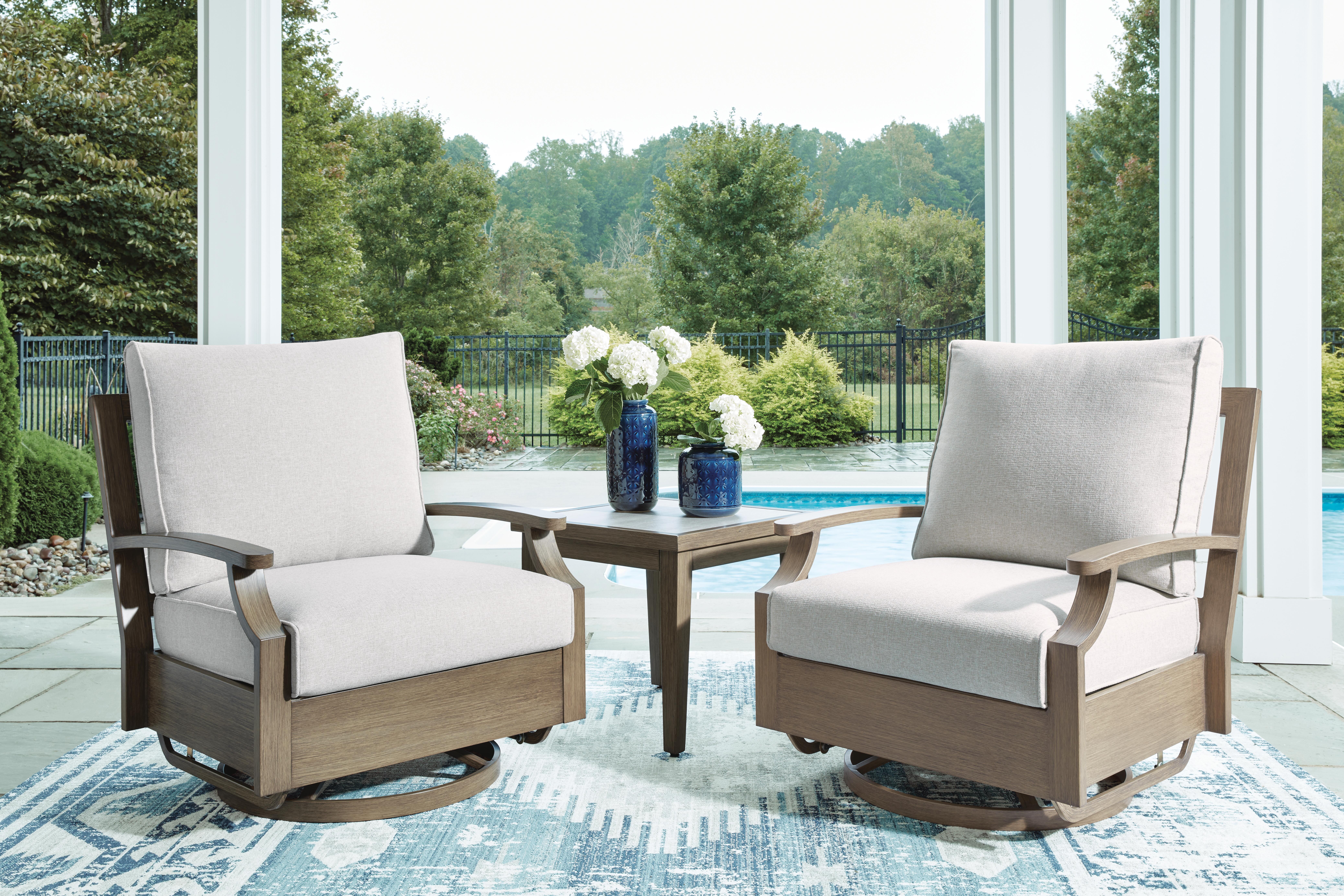 Rainier Ranch Outdoor End Table - image 4