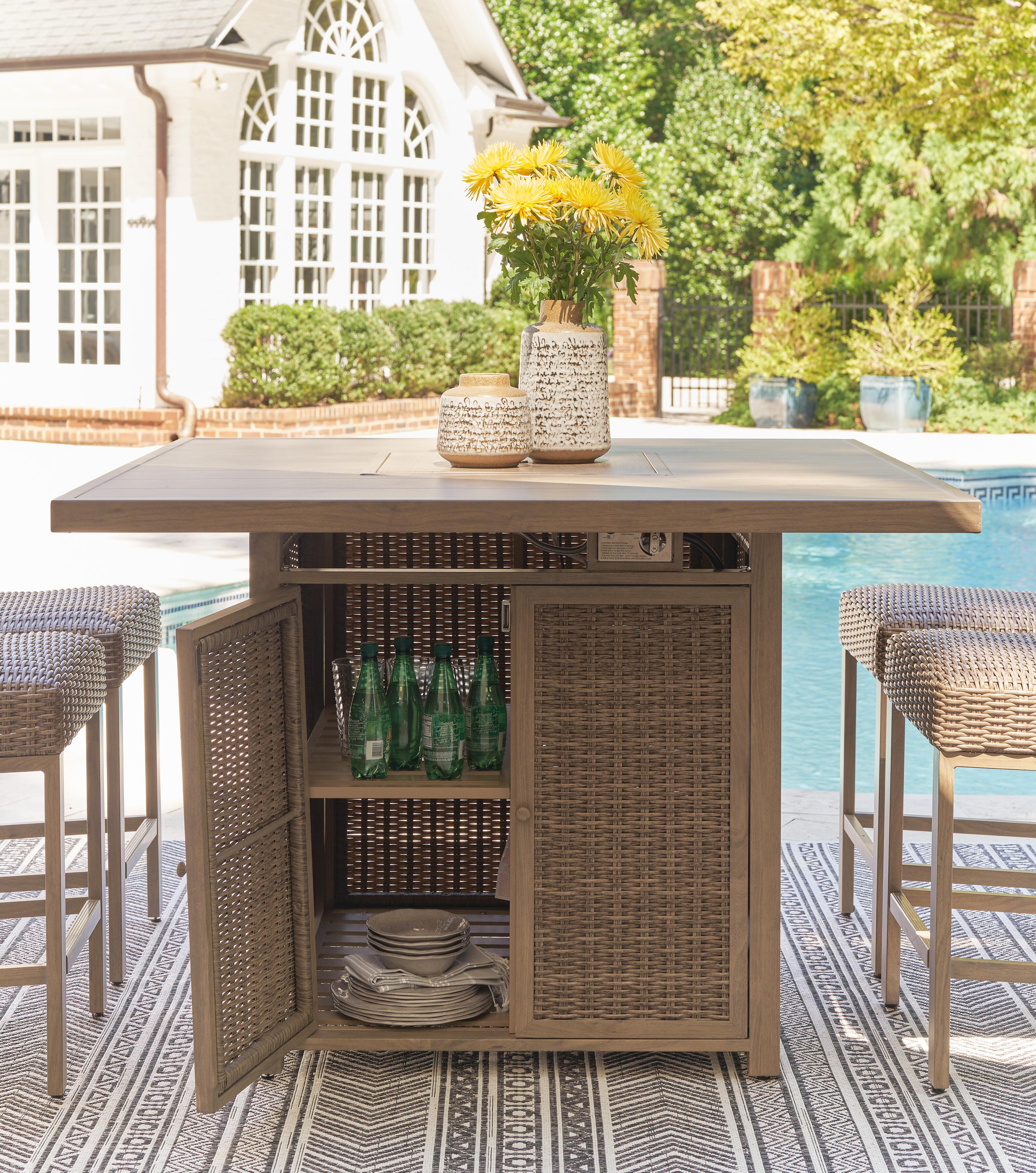 Walton Bridge Outdoor Bar Table with Fire Pit - image 8
