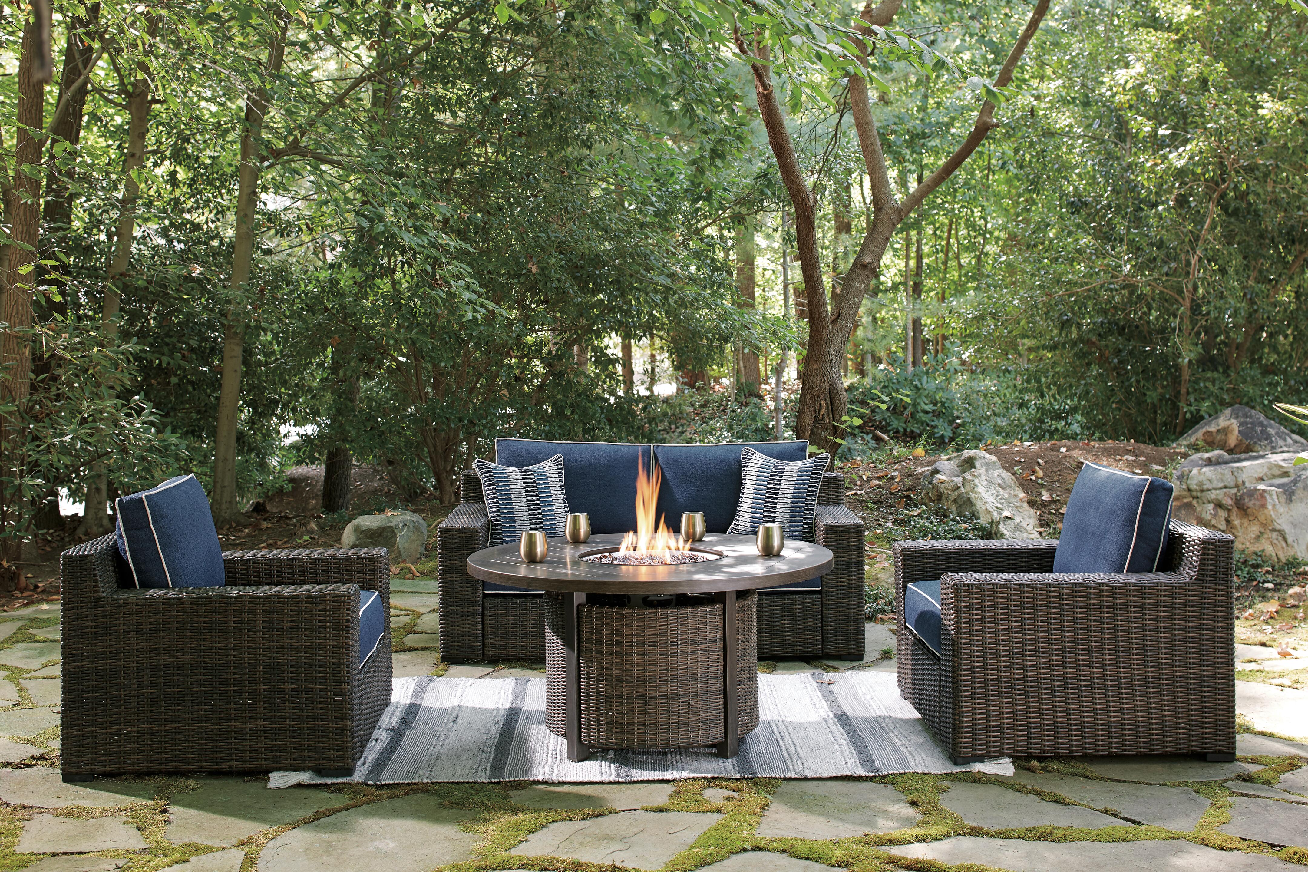 Paradise Trail Fire Pit Table - image 13