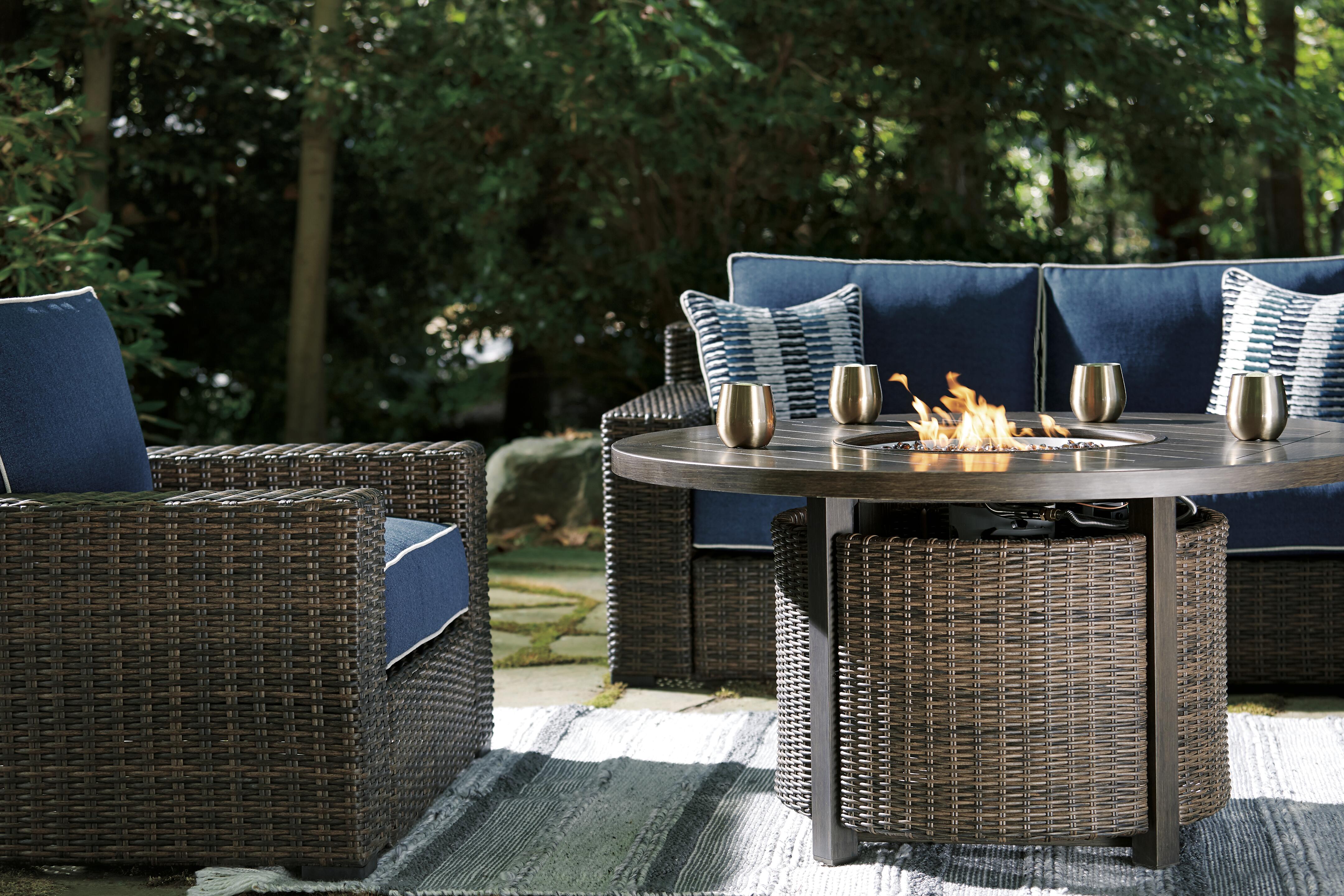Paradise Trail Fire Pit Table - image 12