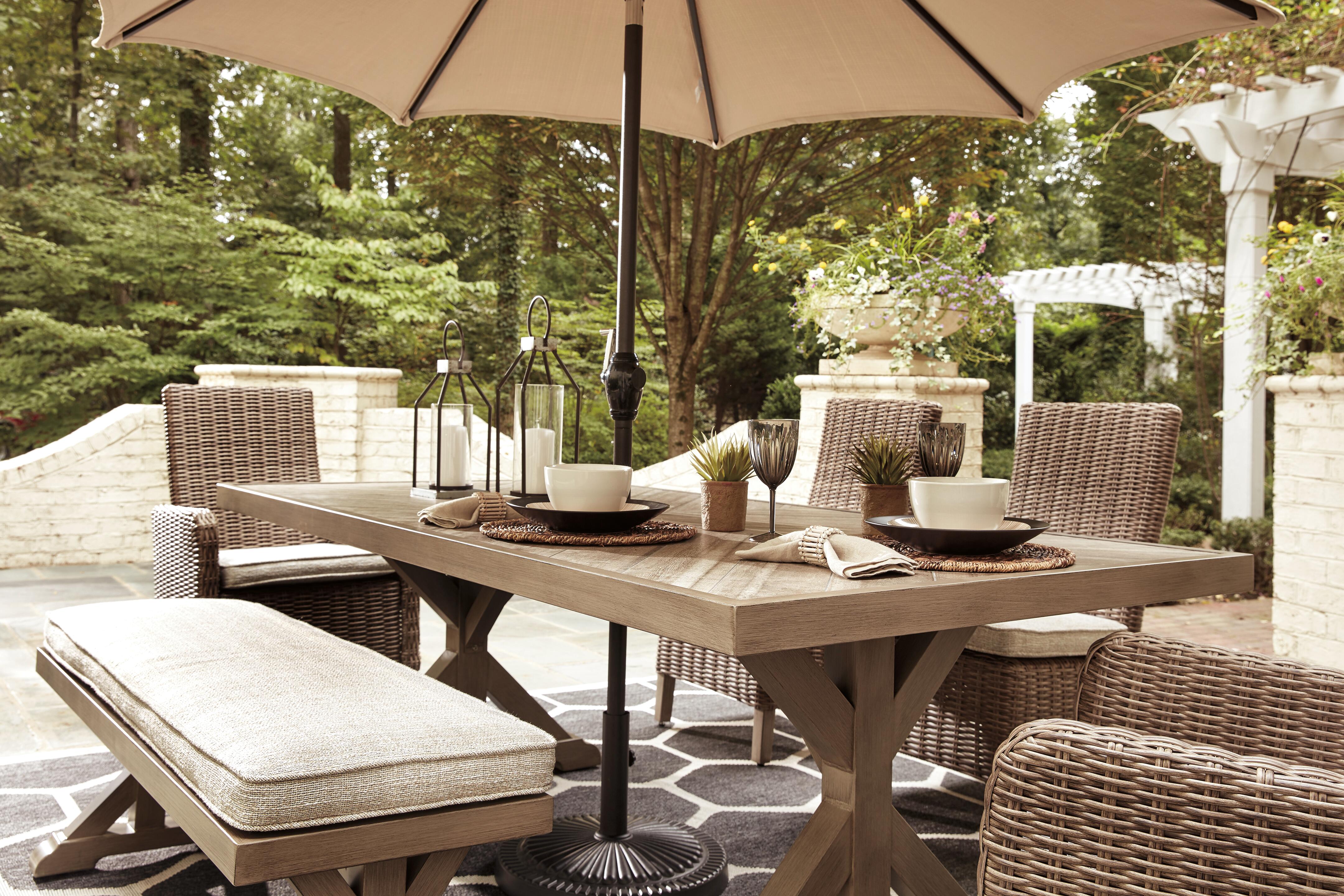 Mesa de comedor de exterior Beachcroft - image 7