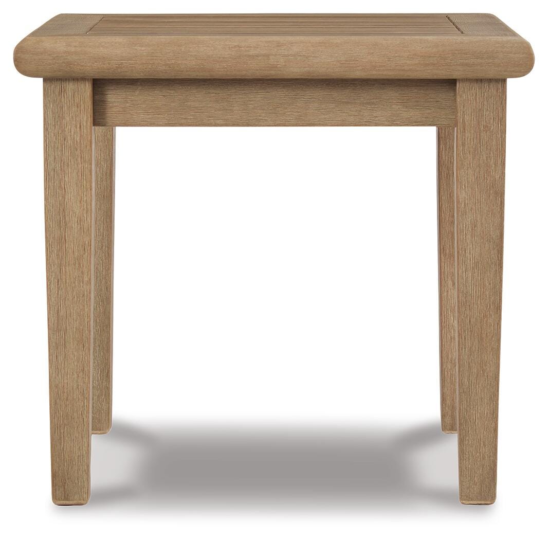 Gerianne End Table - image 3
