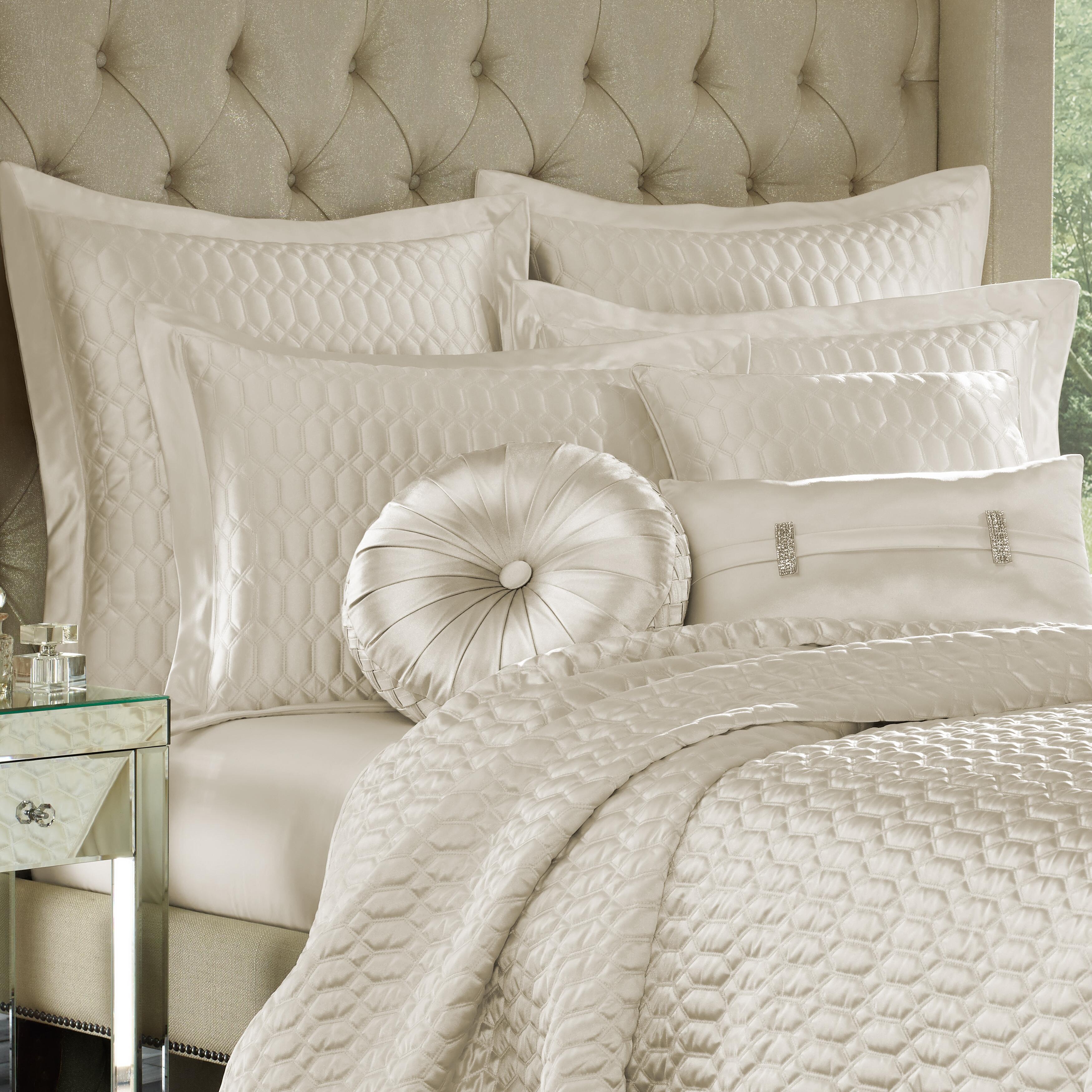 J.Queen New York Satinique Natural Full/Queen Coverlet, Natural, large
