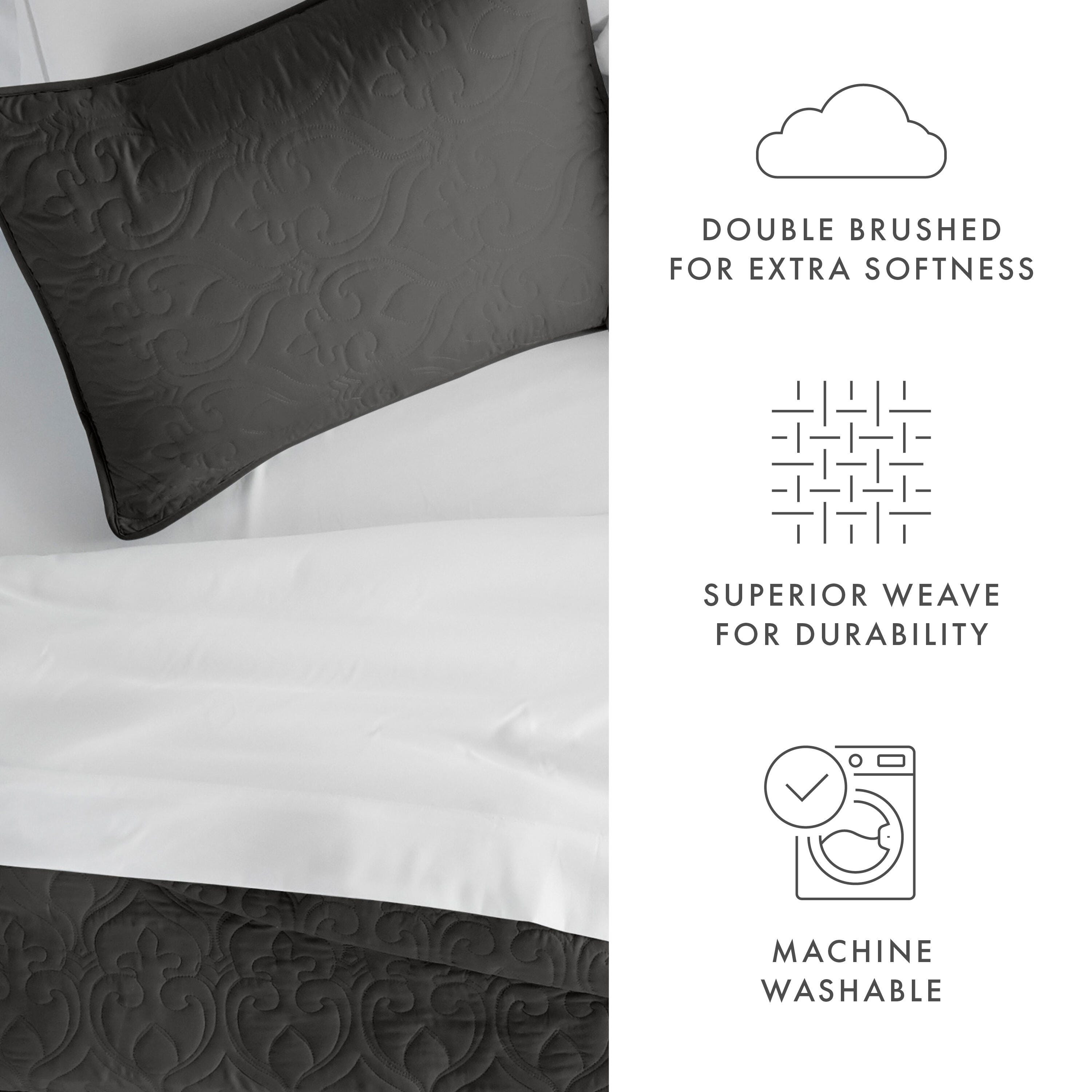 Damask Patterned 3-Piece Full/Queen Quilted Coverlet Set, Gray, large