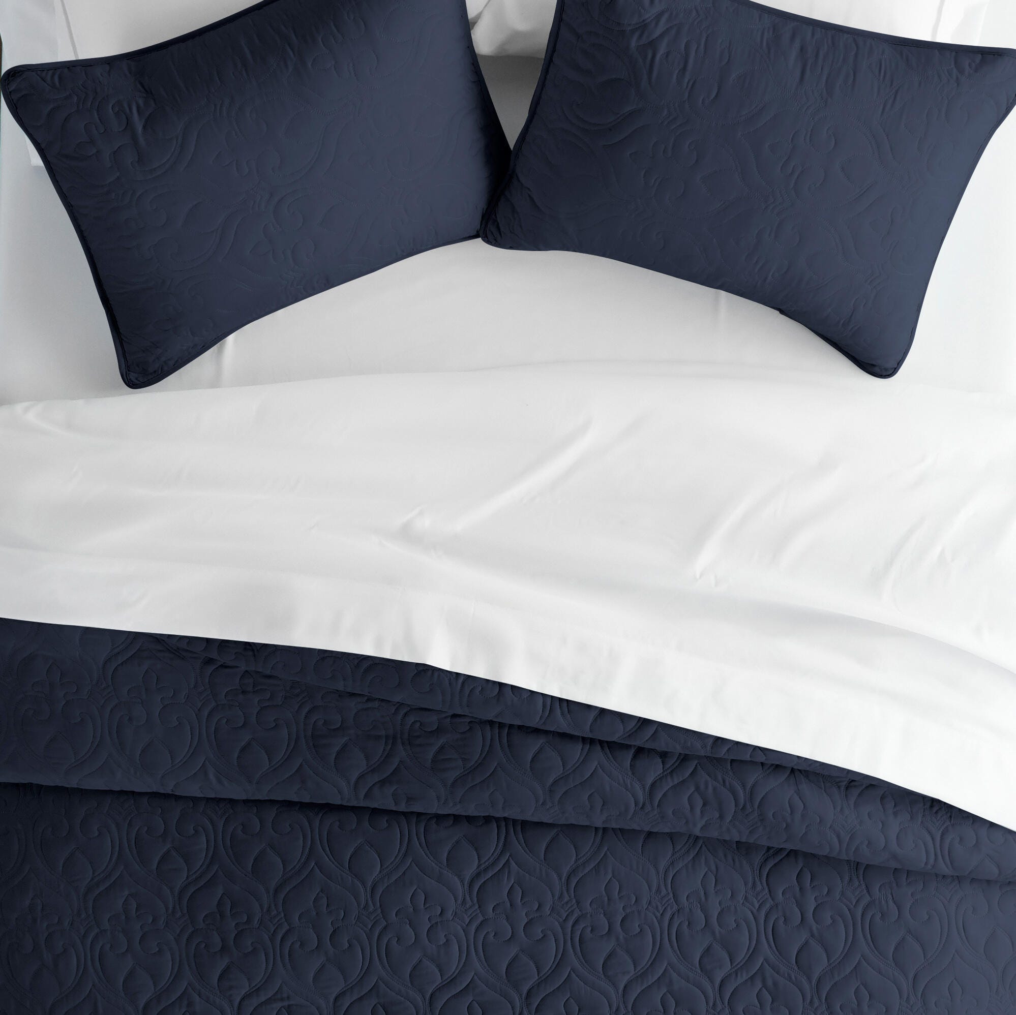 Damask Patterned 3-Piece Full/Queen Quilted Coverlet Set, Navy, large