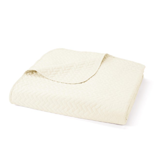 iEnjoy Home Herring Patterned King/California King Quilted Coverlet Set, Ivory