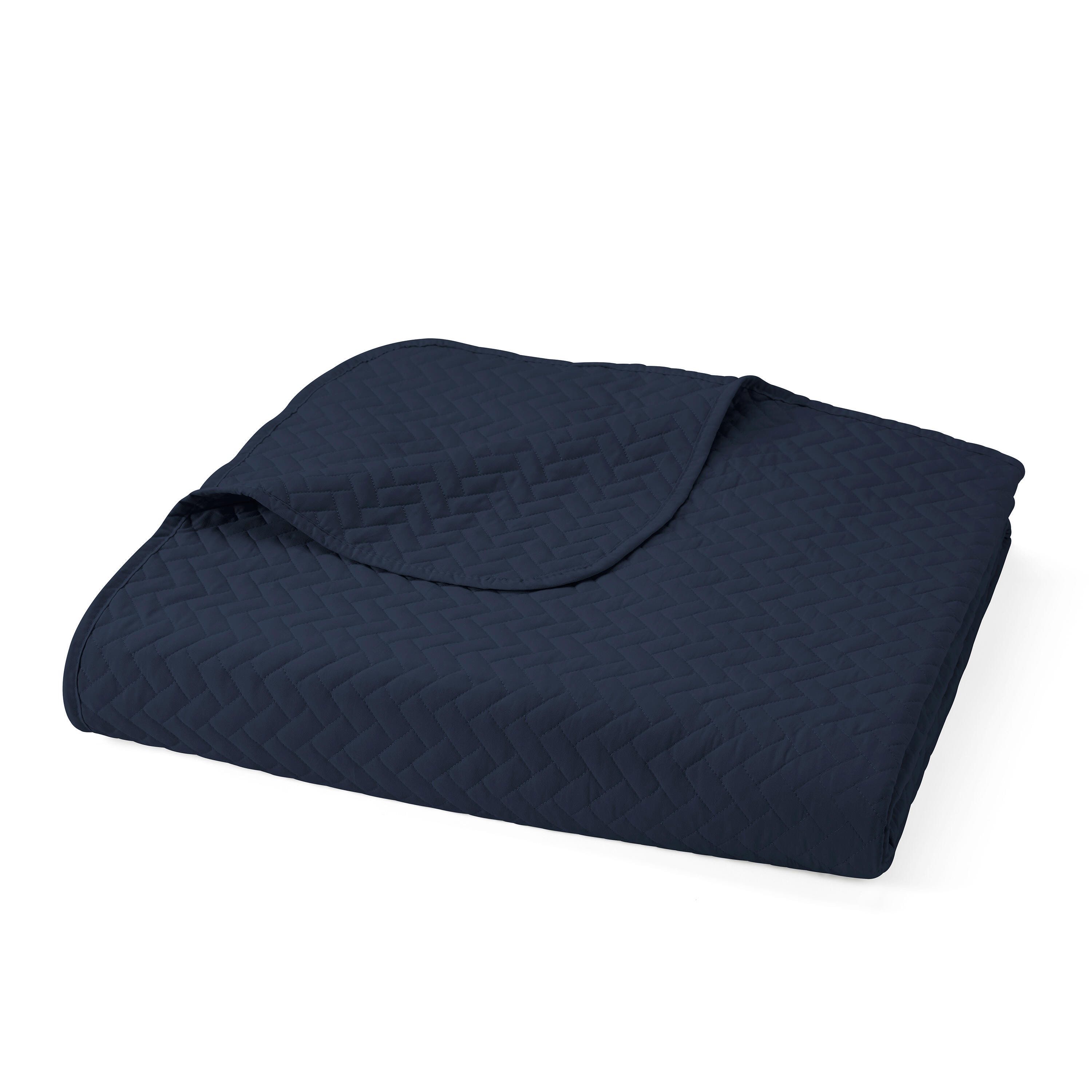 Herring Patterned 3-Piece King/California King Quilted Coverlet Set, Navy, large
