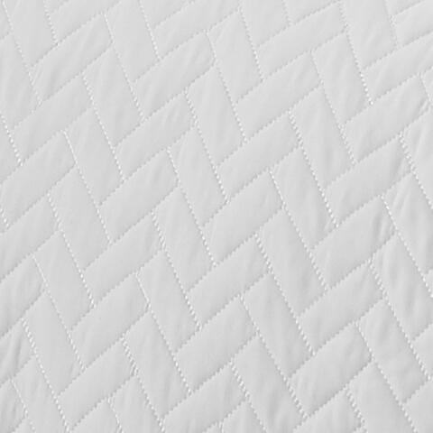 Herring Patterned 3-Piece Twin/Twin XL Quilted Coverlet Set, White, large