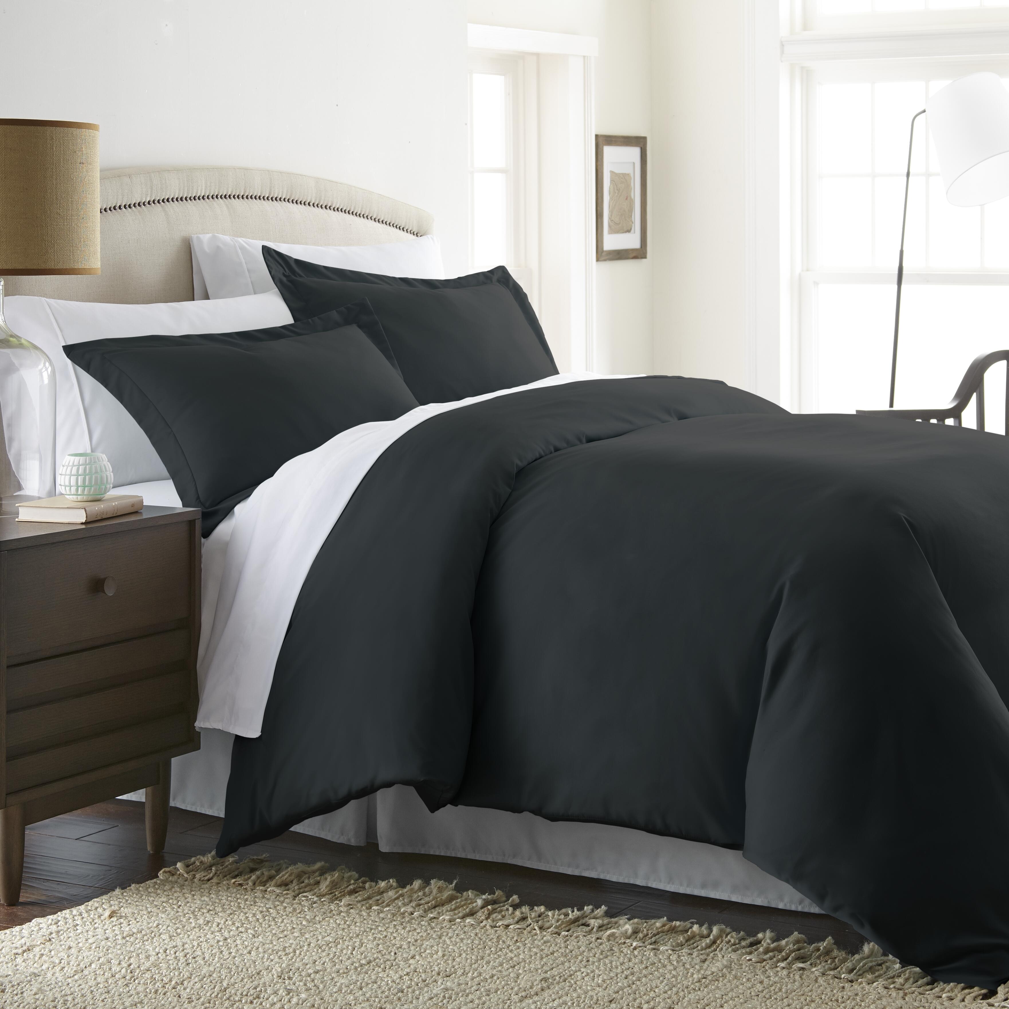 Three Piece Twin/Twin XL Duvet Cover Set, Black, large