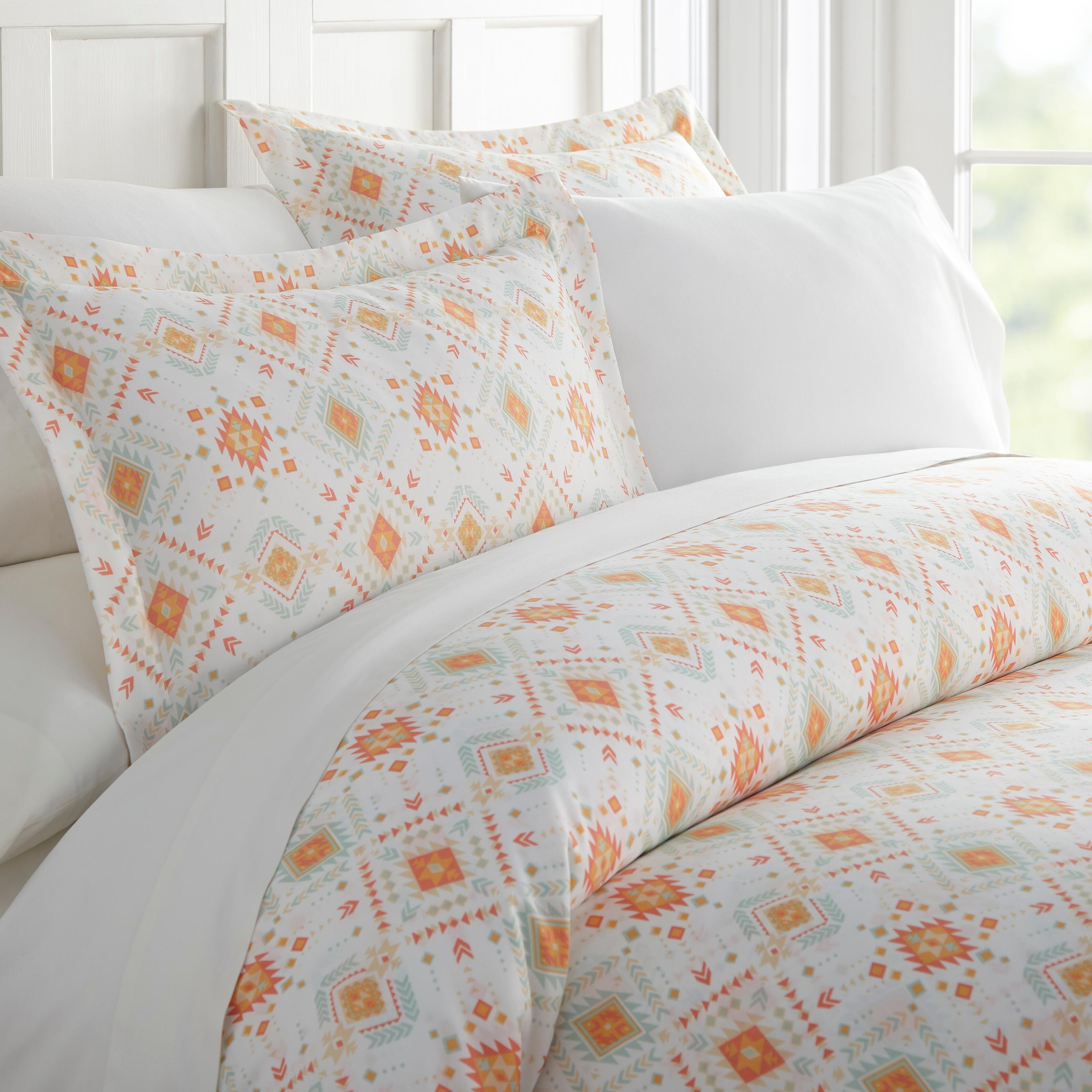 Aztec Patterned 3-Piece Full/Queen Duvet Cover Set, Coral, large