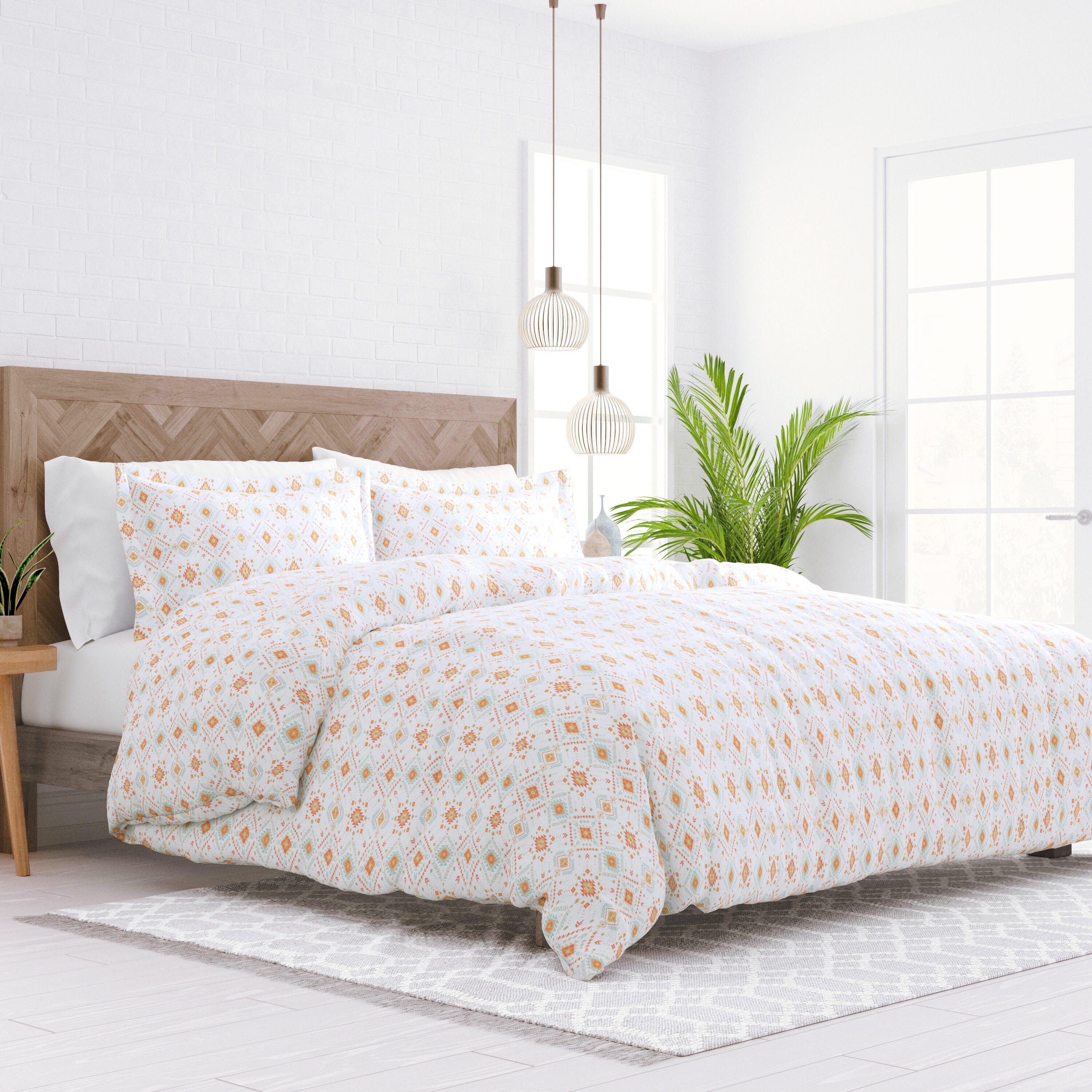 Aztec Patterned 3-Piece King/California King Duvet Cover Set, Coral, large
