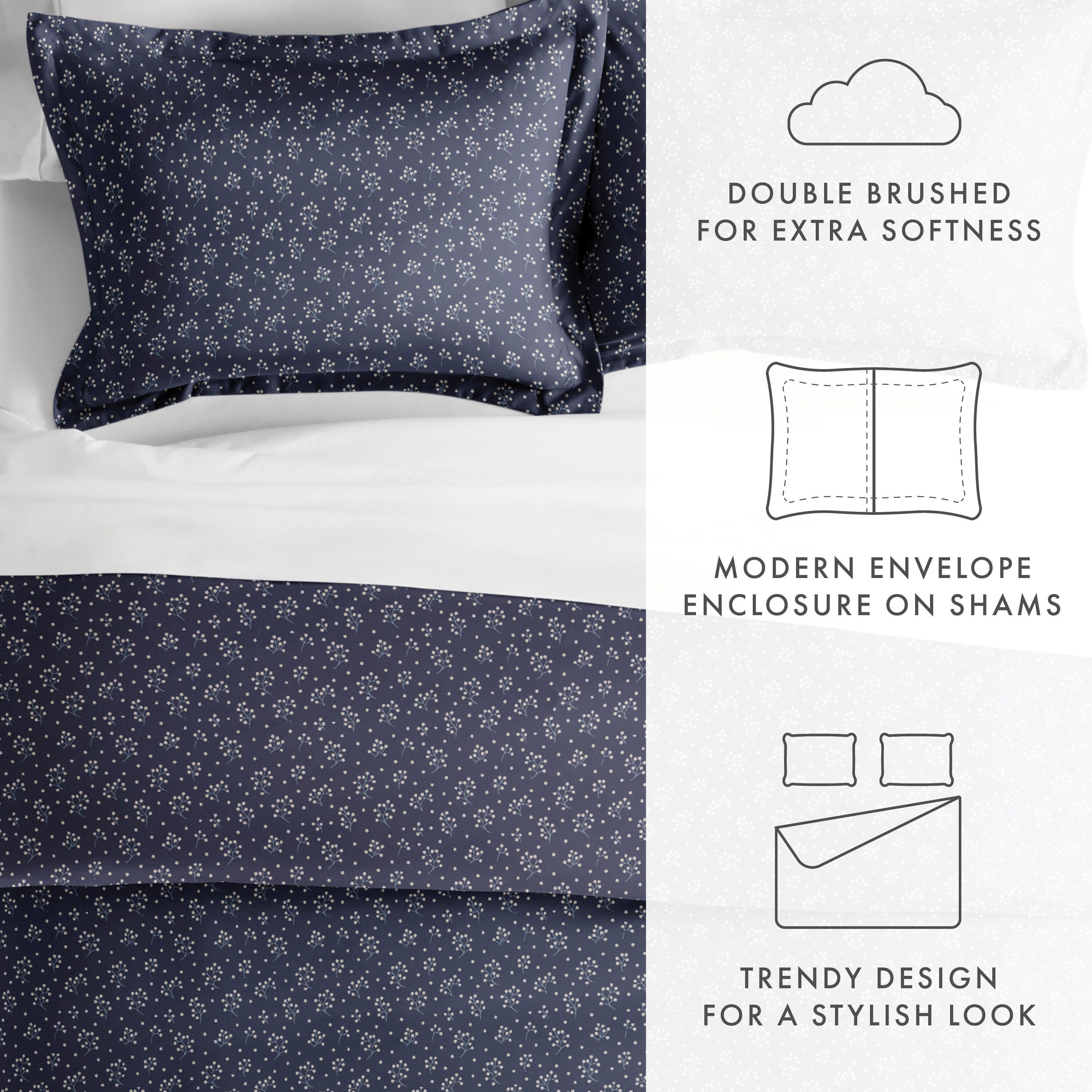 Midnight Blossom Patterned 3-Piece King/California King Duvet Cover Set, Navy, large