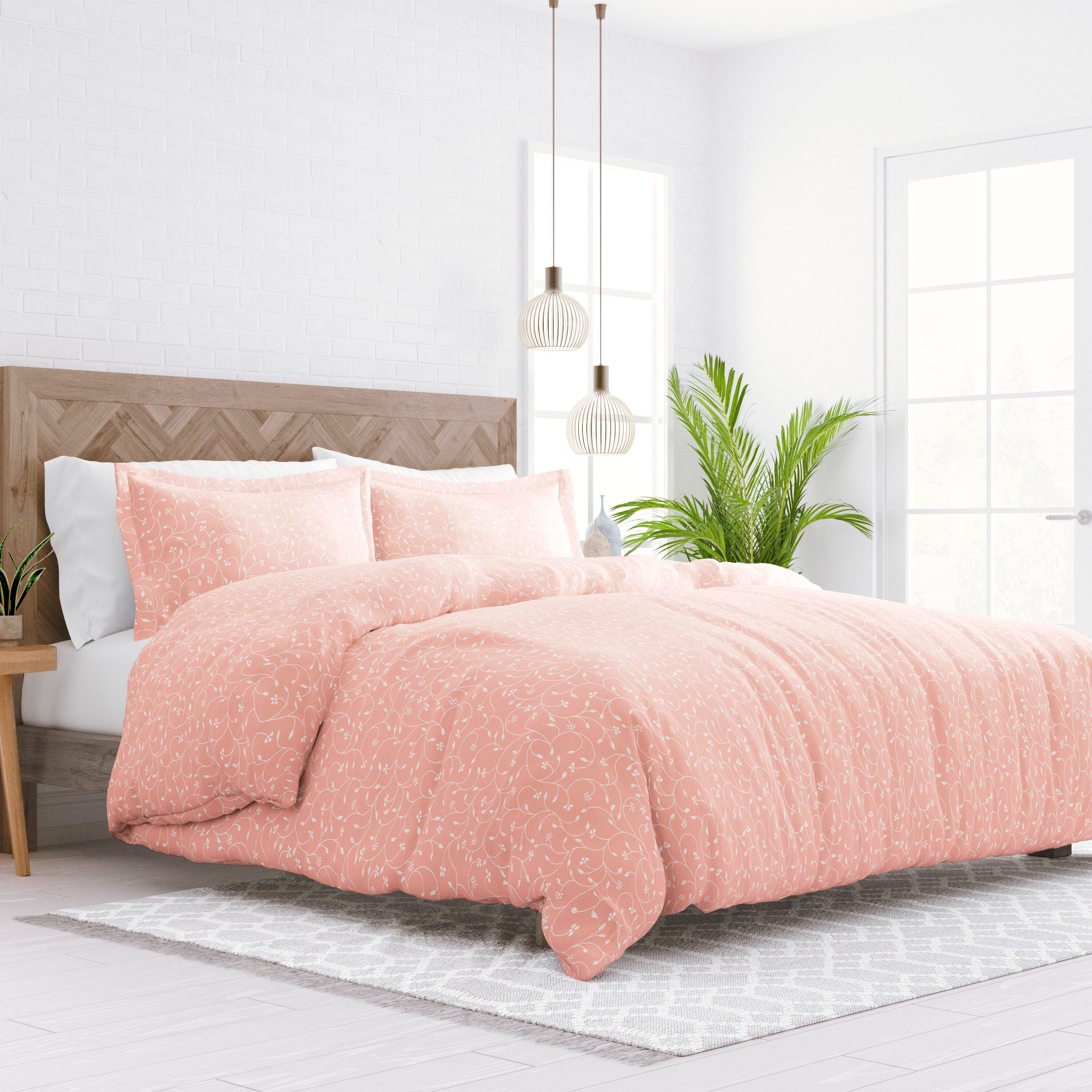 Flower Bud Patterned 3-Piece King/California King Duvet Cover Set, Pink, large