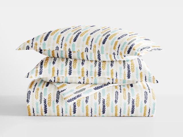 iEnjoy Home Feather Patterned Twin/Twin XL Duvet Set