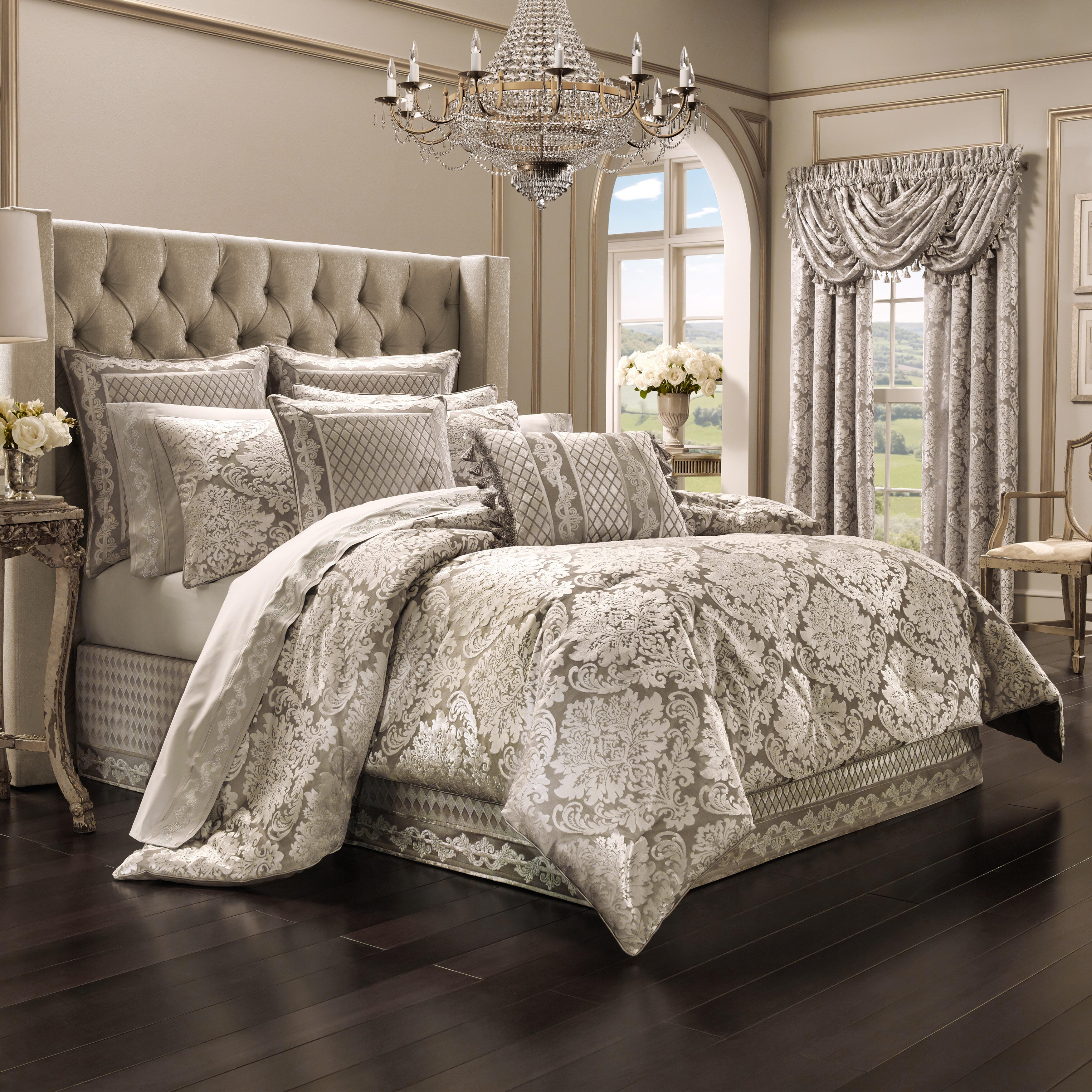 J.Queen New York Bel Air Sand 4 Piece Piece Comforter Set, Sand, large