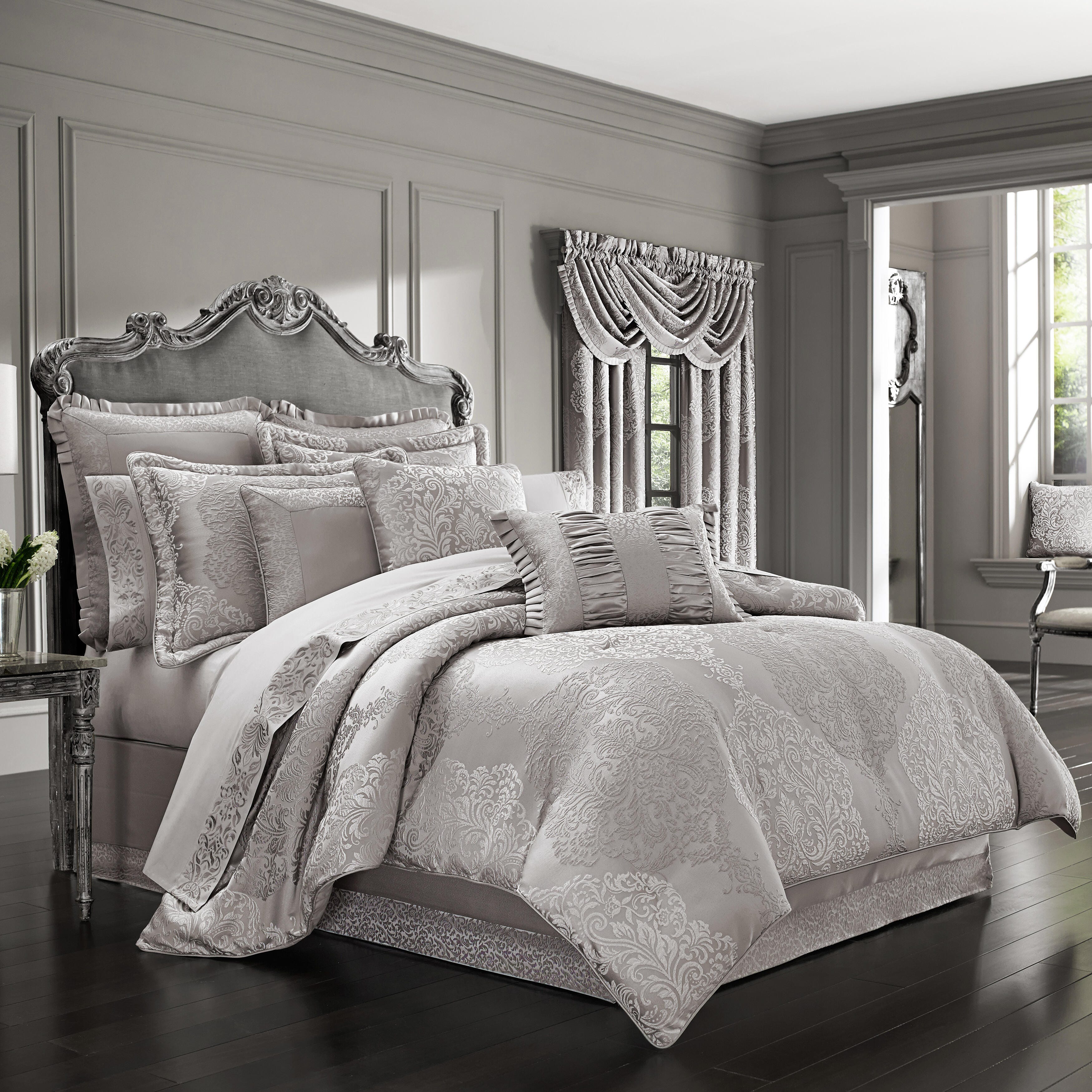 J.Queen New York La Scala Silver 4 Piece Piece Comforter Set, Silver, large