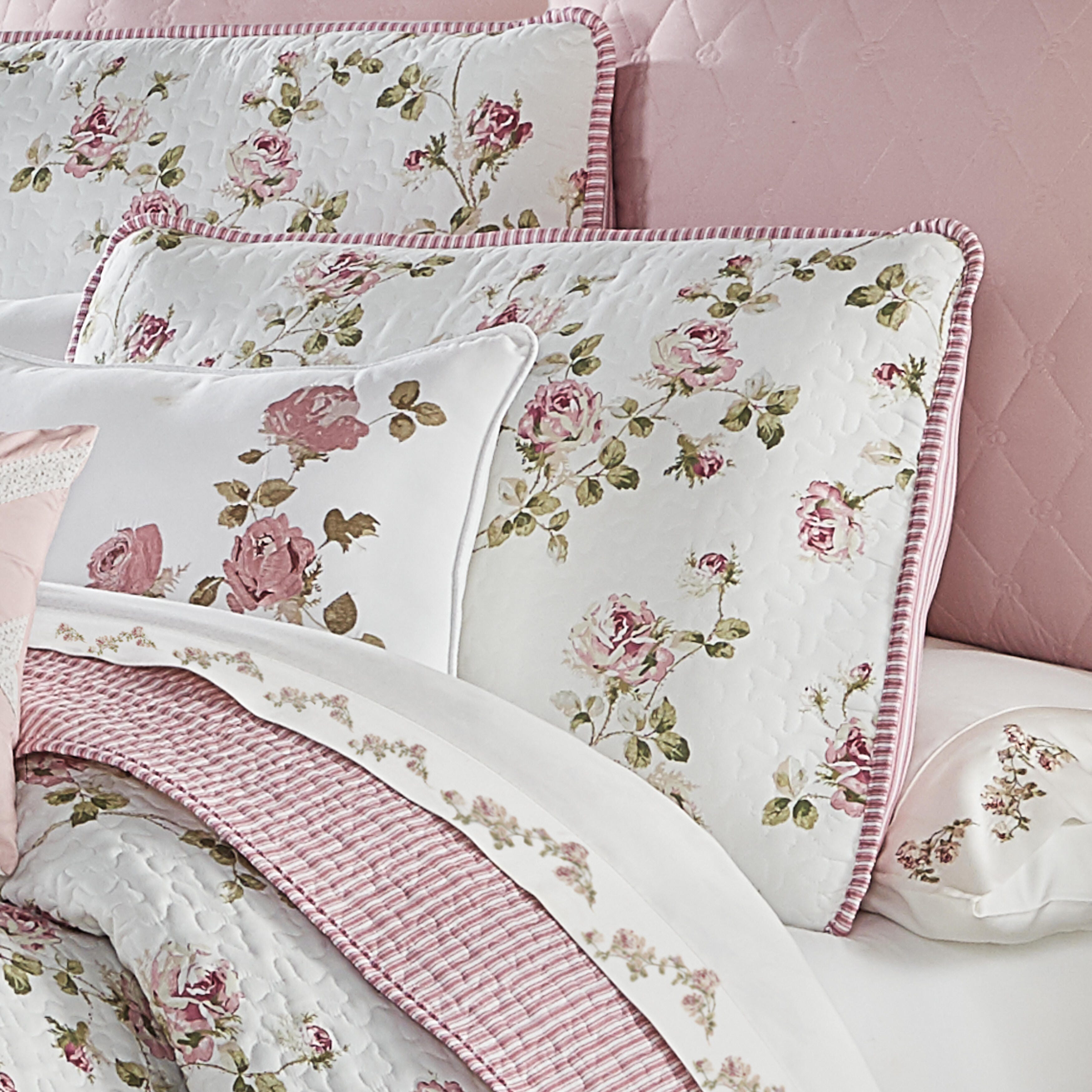 Royal Court Rosemary Full/Queen Quilt Set