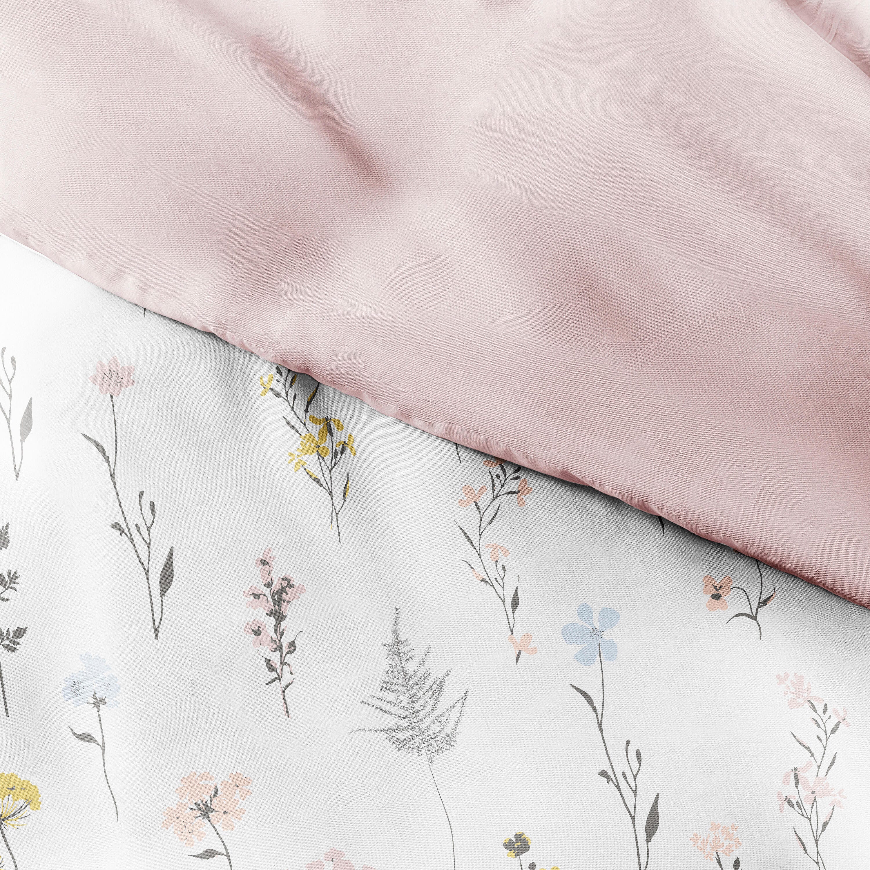 Home Collection Premium Ultra Soft Wild Flower Reversible Queen Duvet Cover Set
