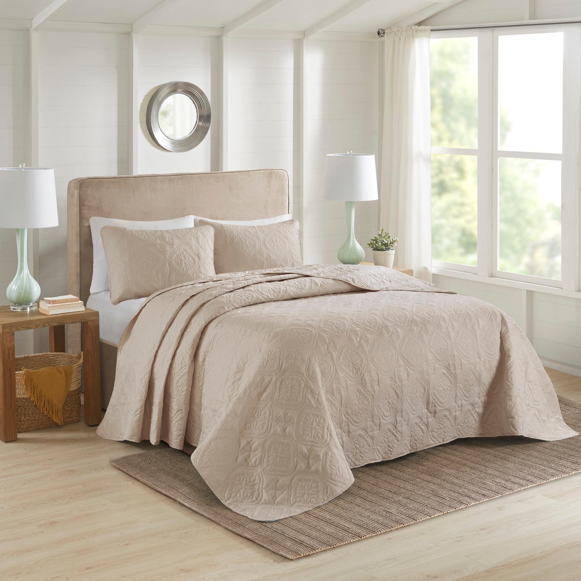 JLA Home Oakley 3 Piece Reversible Bedspread Set, Khaki, large