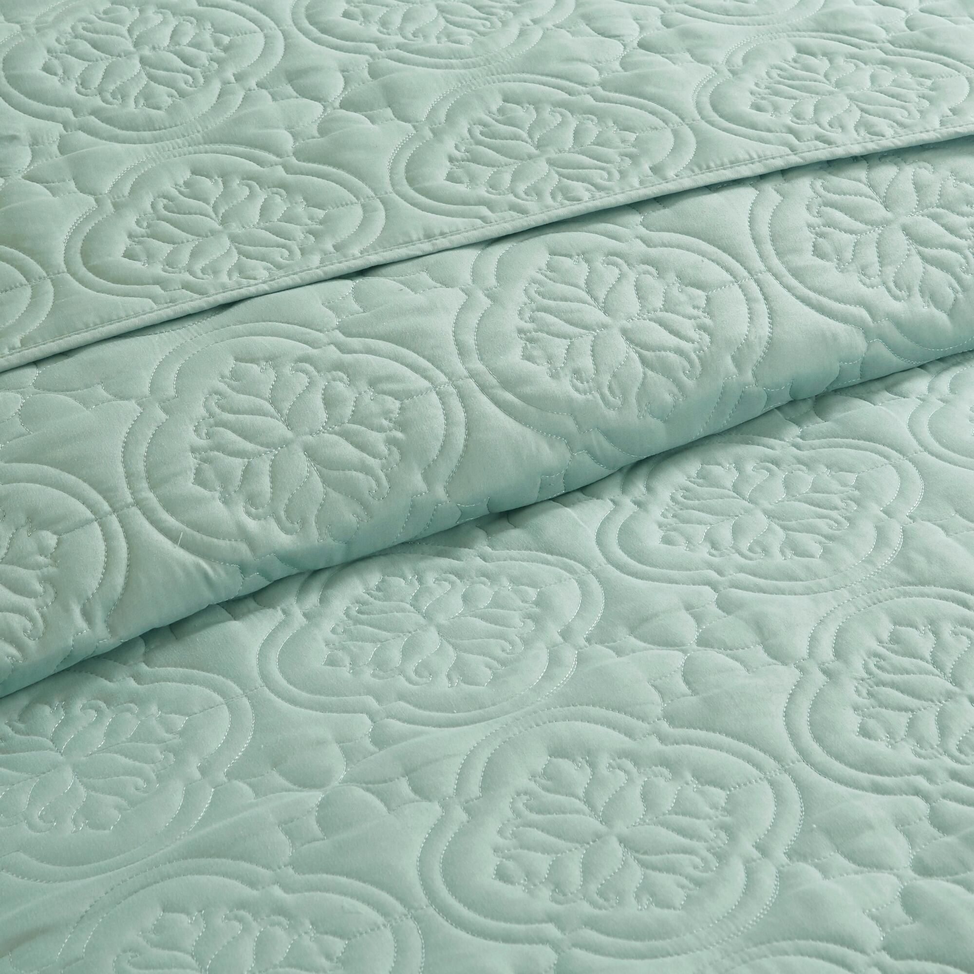 JLA Home Oakley 3 Piece Reversible Bedspread Set, Seafoam, large