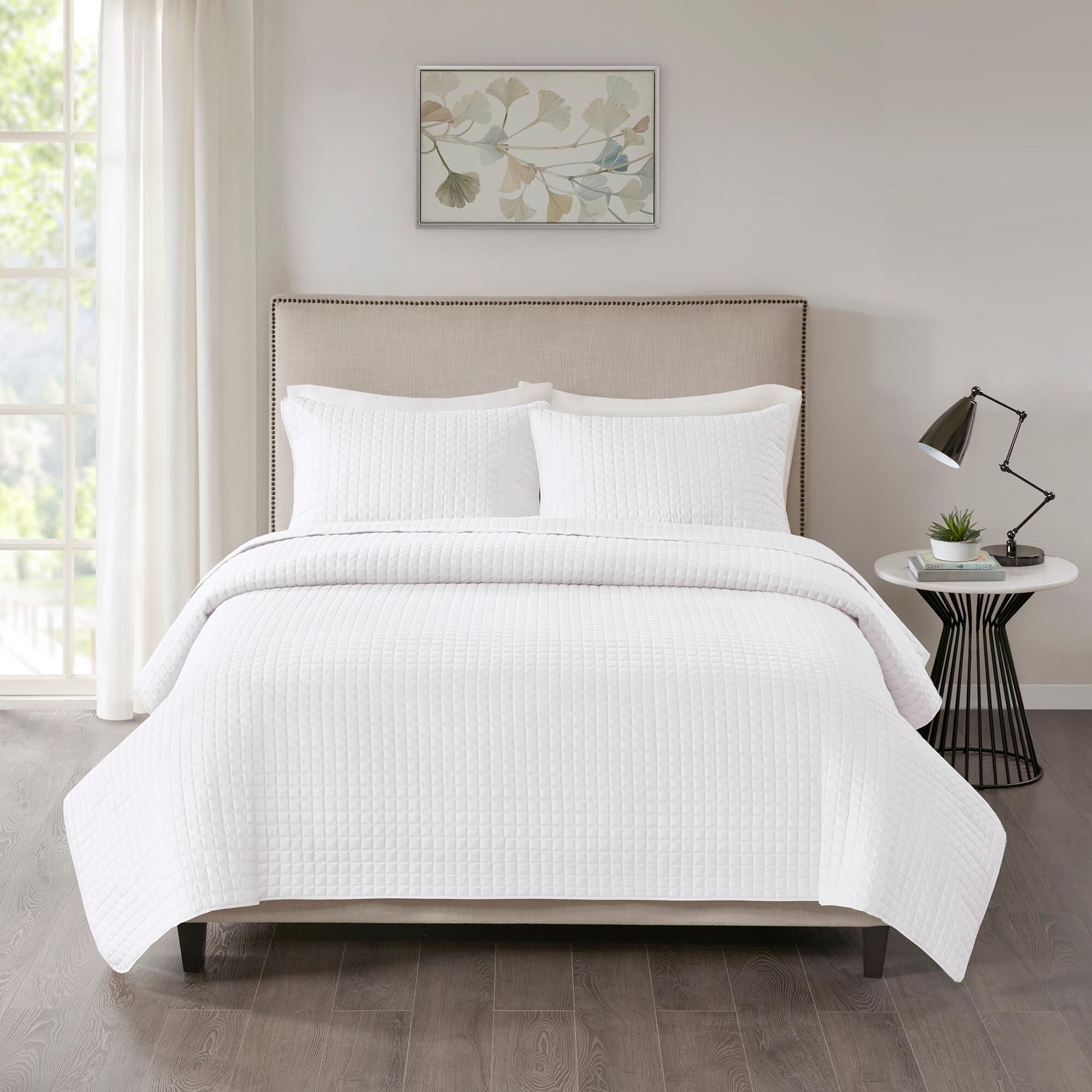 JLA Home Otto 3 Piece Reversible King/Cal King Coverlet Set, , rollover