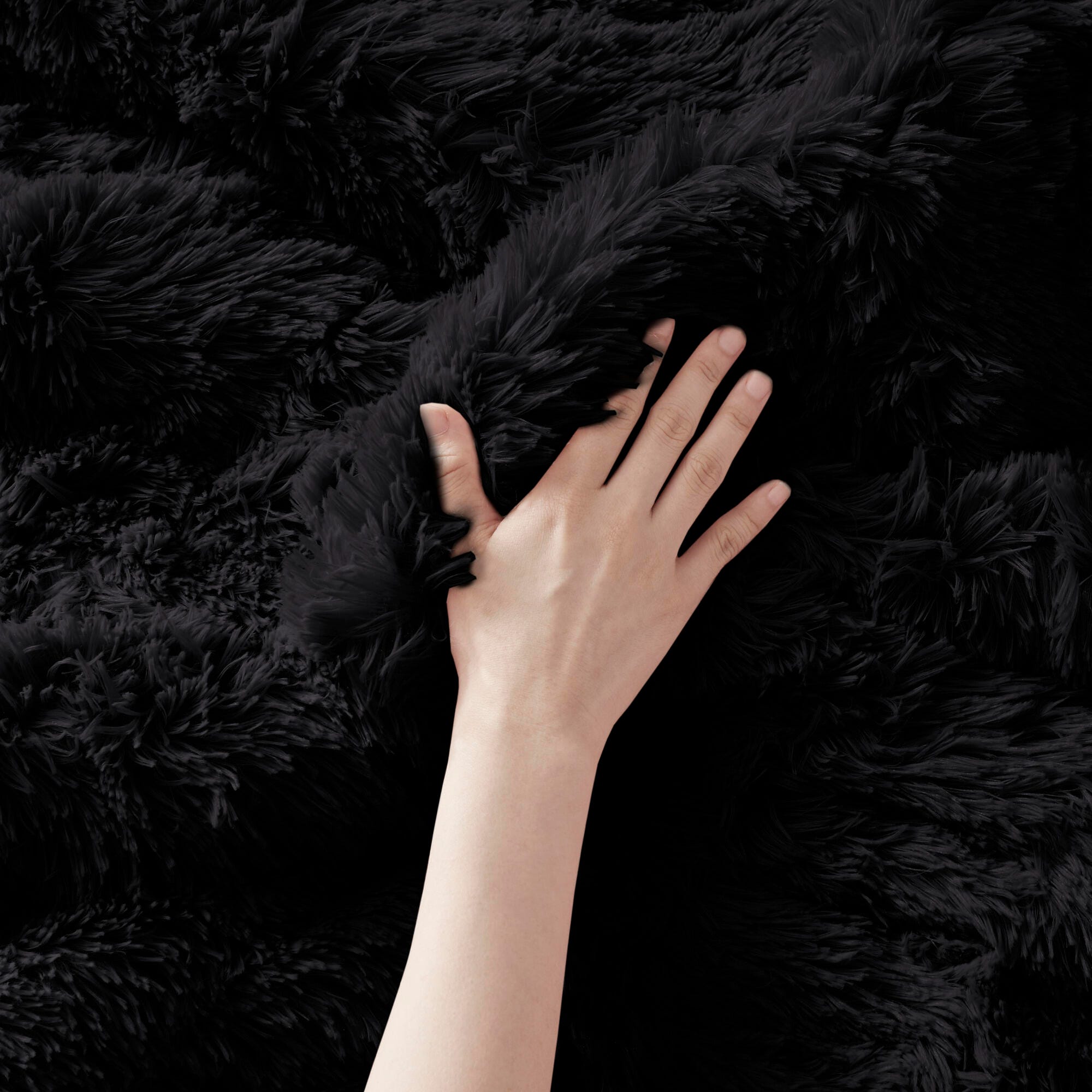 Intelligent Design Malea Full/Queen Shaggy Long Fur Comforter Mini Set, Black, large