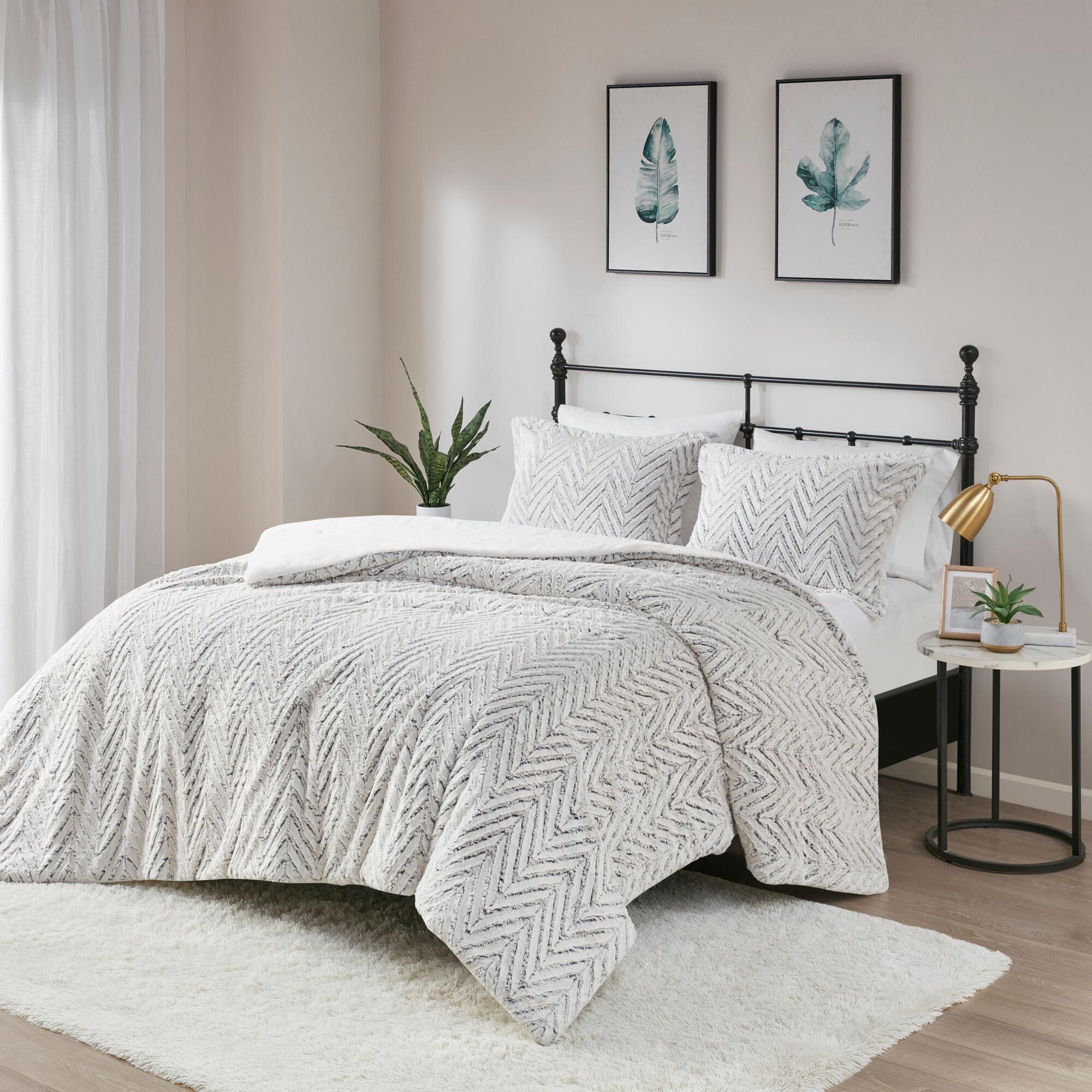 Madison Park Adelyn Full/Queen Ultra Plush Down Alternative Comforter Set, Ivory, large