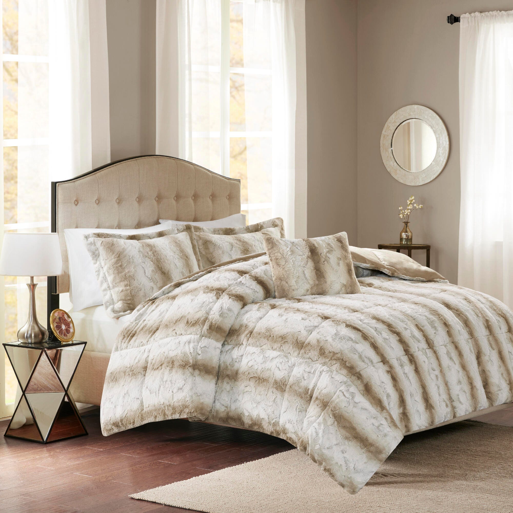 Madison Park Zuri Full/Queen 4 Piece Faux Fur Comforter Set, Sand, large