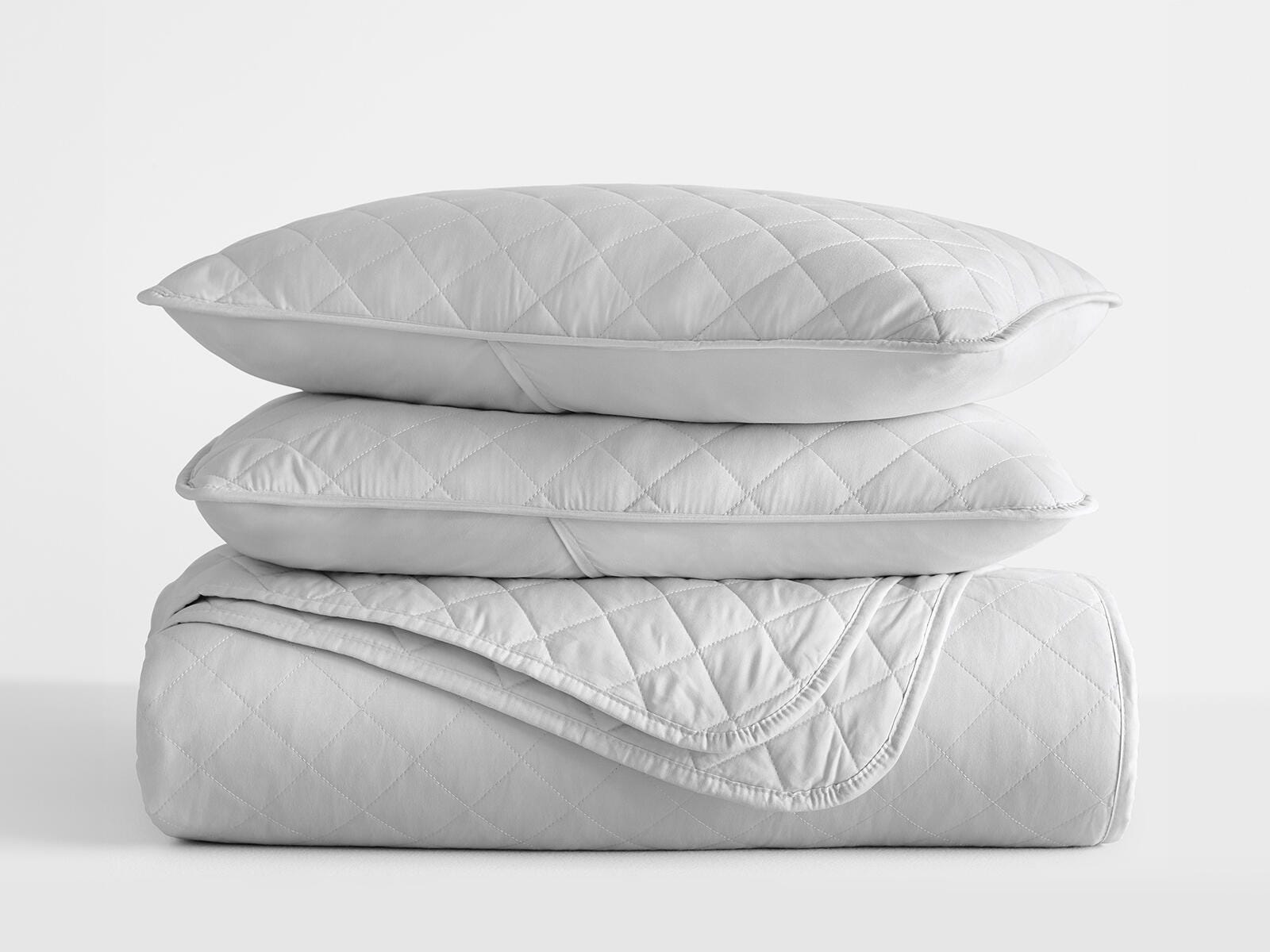 Ienjoy Home All Season 3 Piece Full/Queen Diamond Stitch Quilt Set with Shams, Light Gray, large