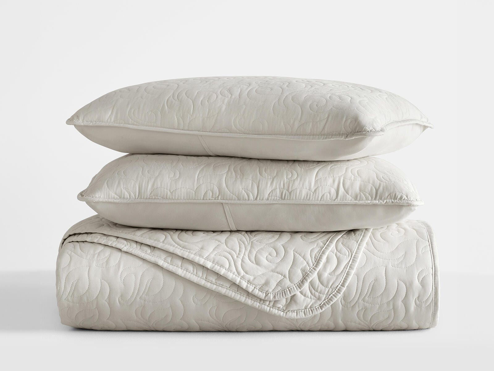 Ienjoy Home All Season 3 Piece Full/Queen Floral Stitch Quilt Set with Shams, Natural, large