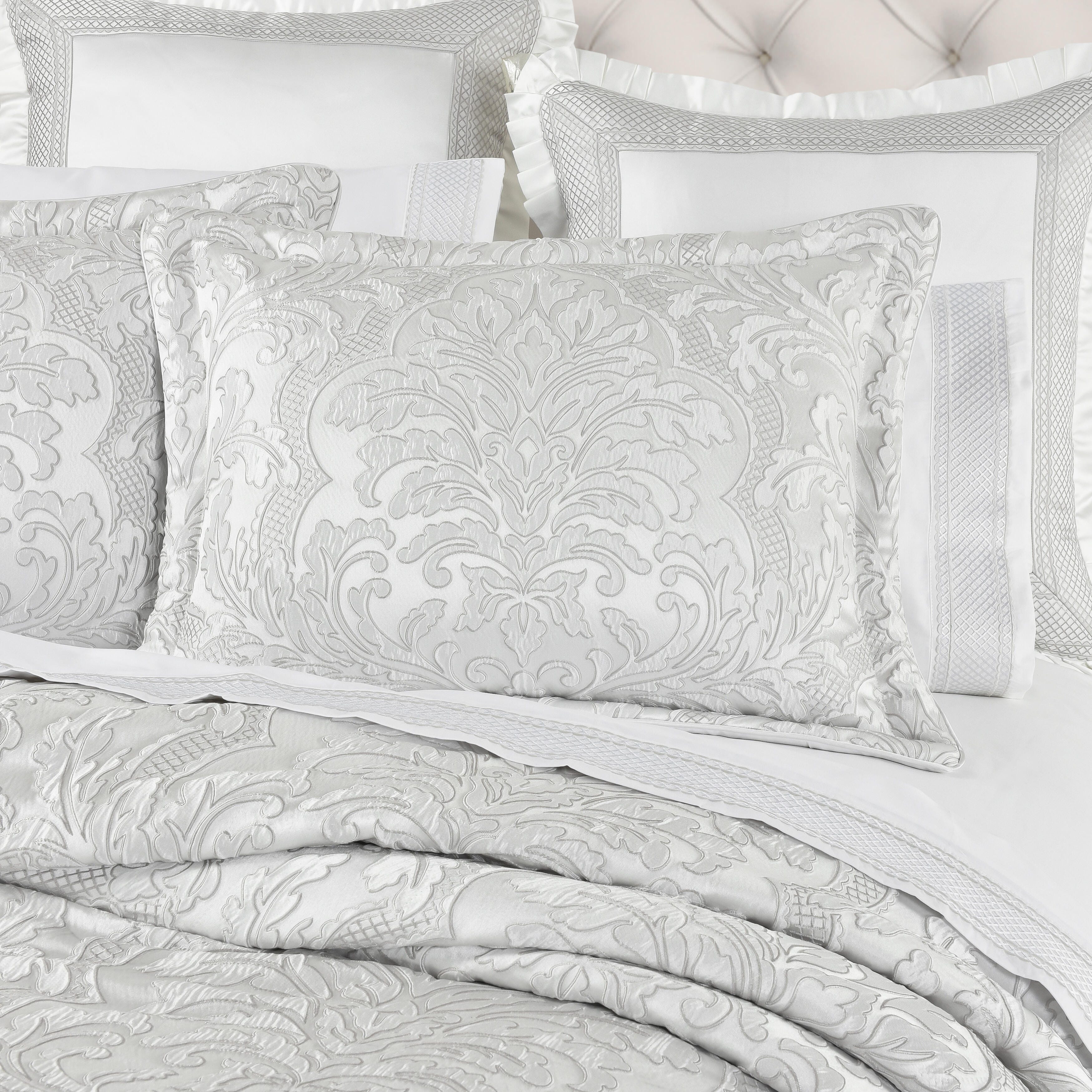 J.Queen New York Brunello King 4 Piece Comforter Set, Platinum, large