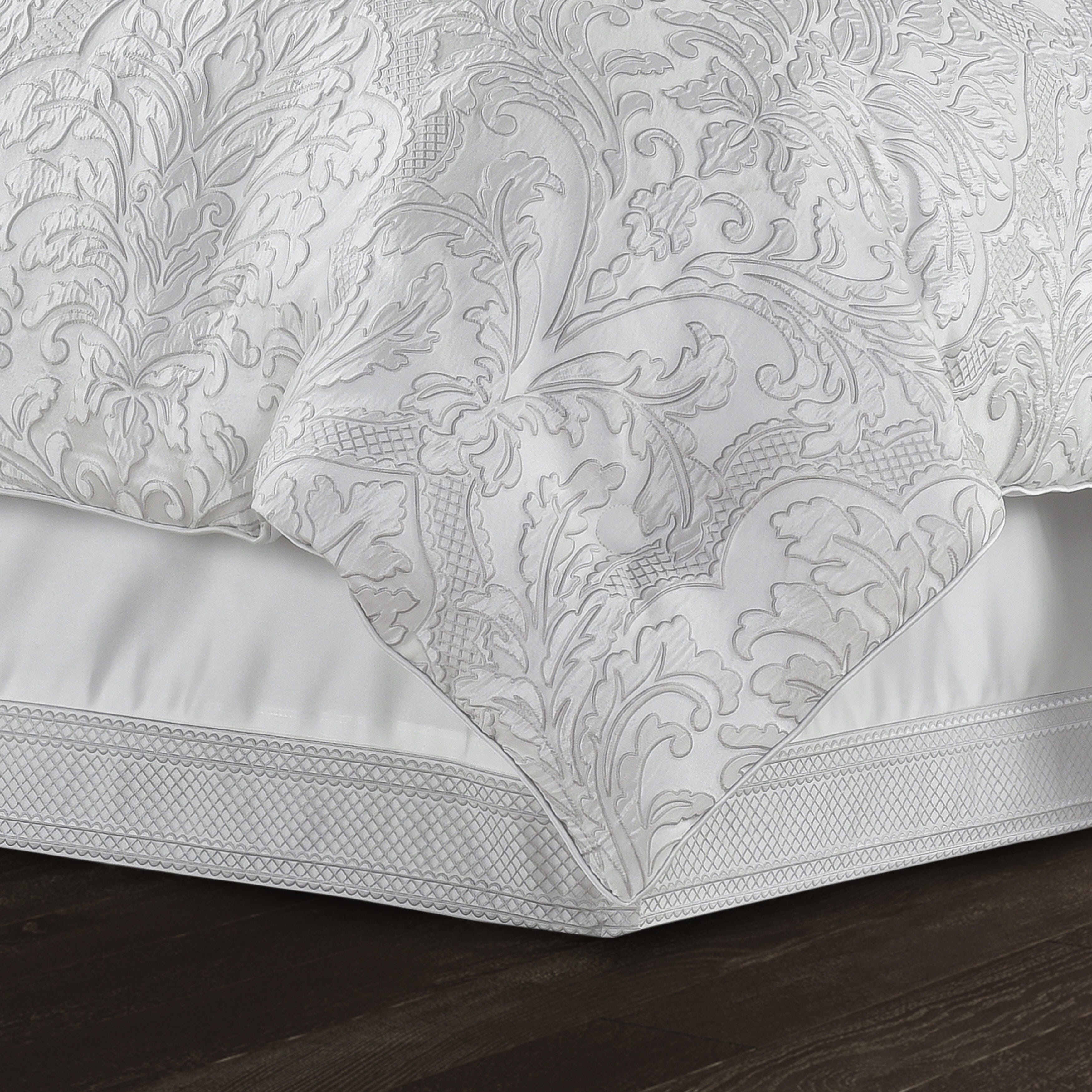 J.Queen New York Brunello King 4 Piece Comforter Set, Platinum, large