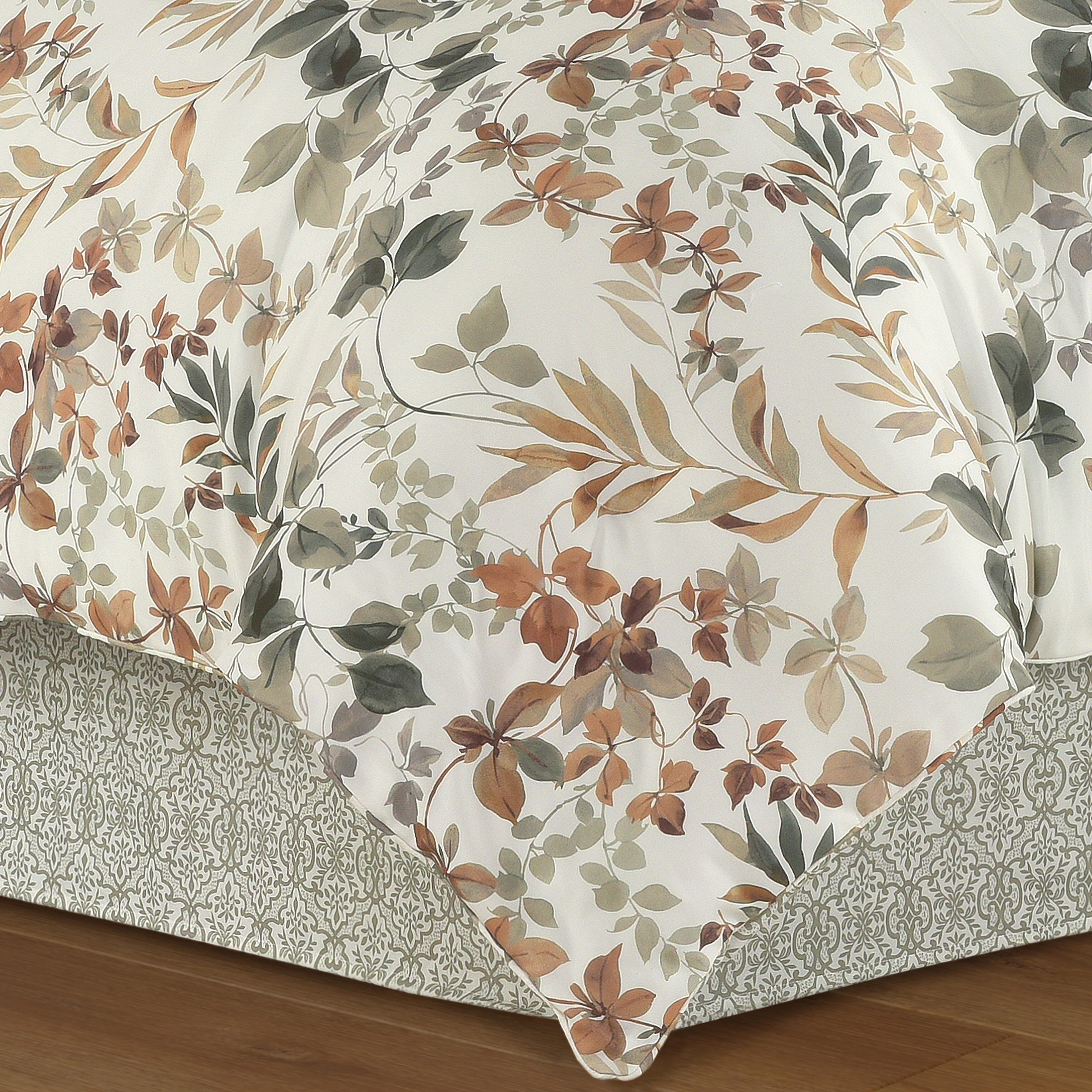 Royal Court Evergreen Queen 4 Piece Comforter Set, Sage, large